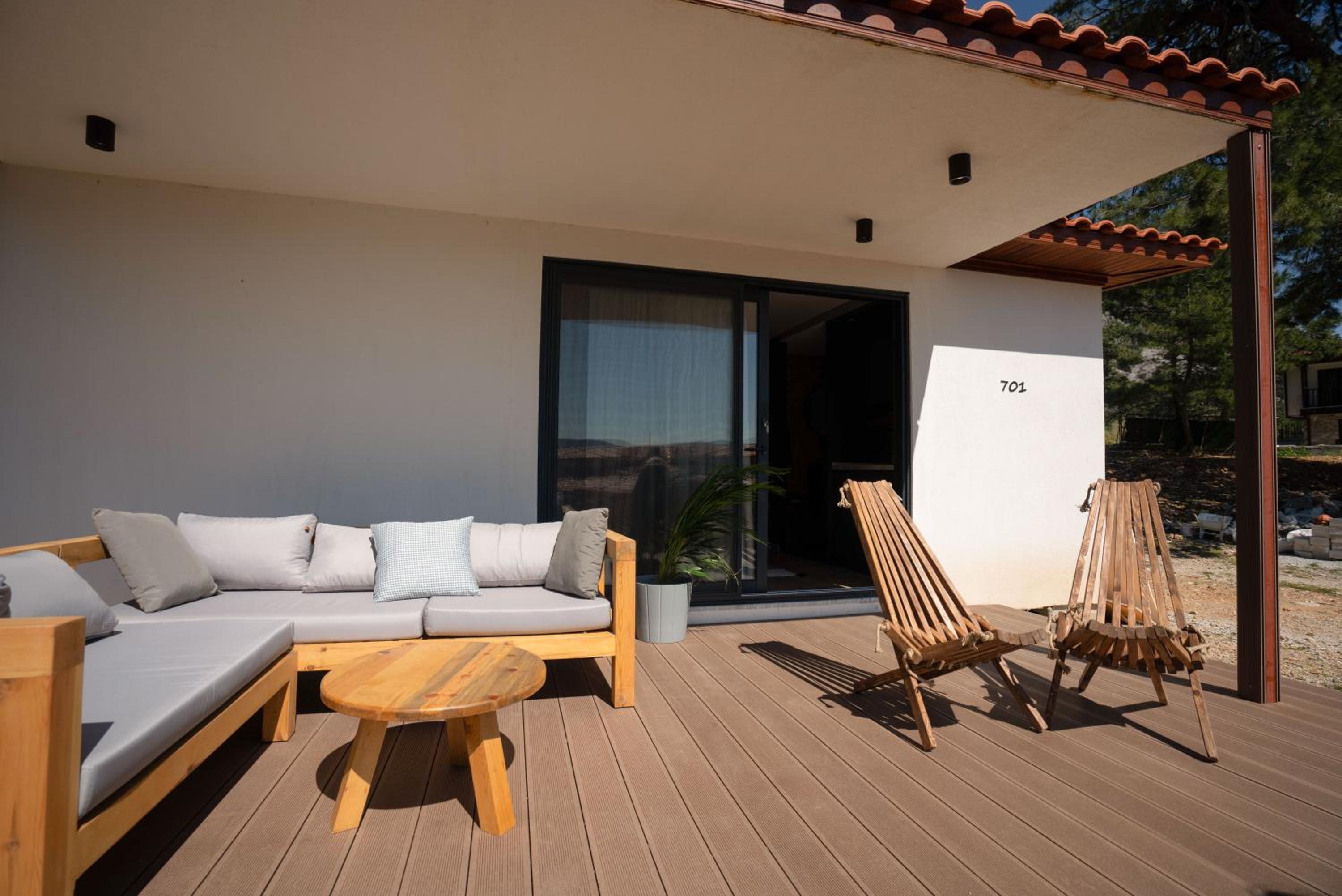 Alp Suites Pinehill view 4