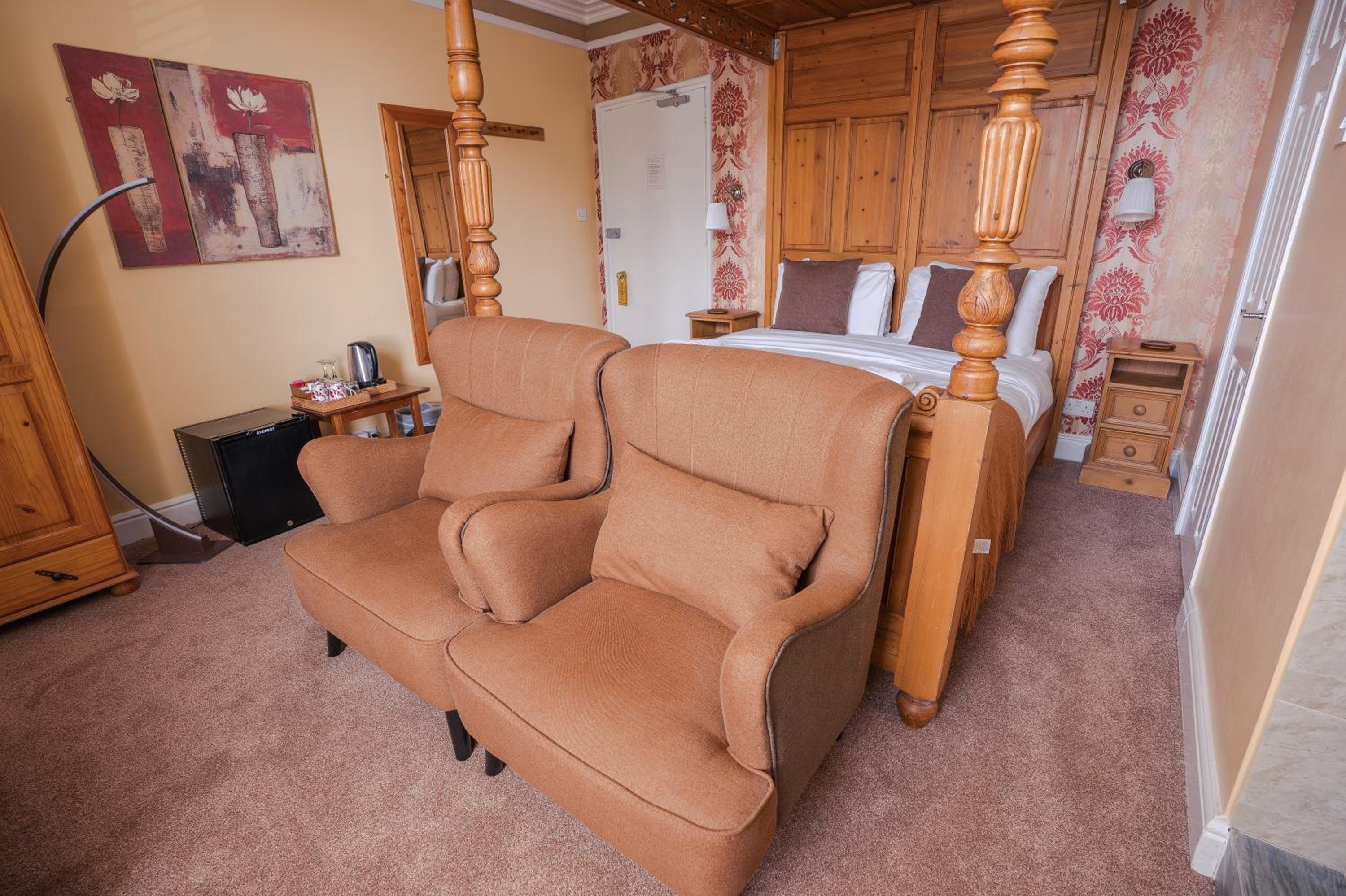 The Cottage - Room Only