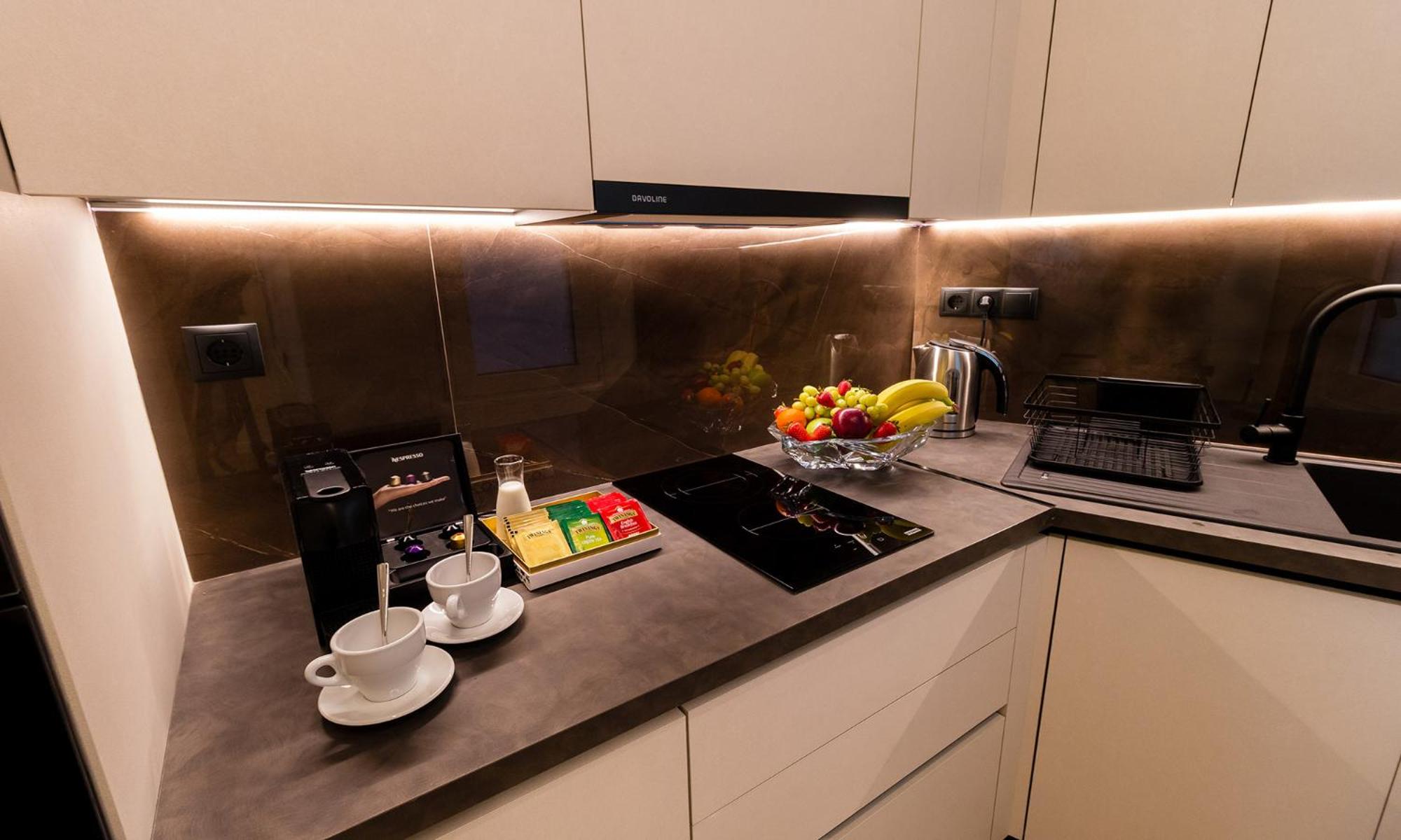 Paleo Suites