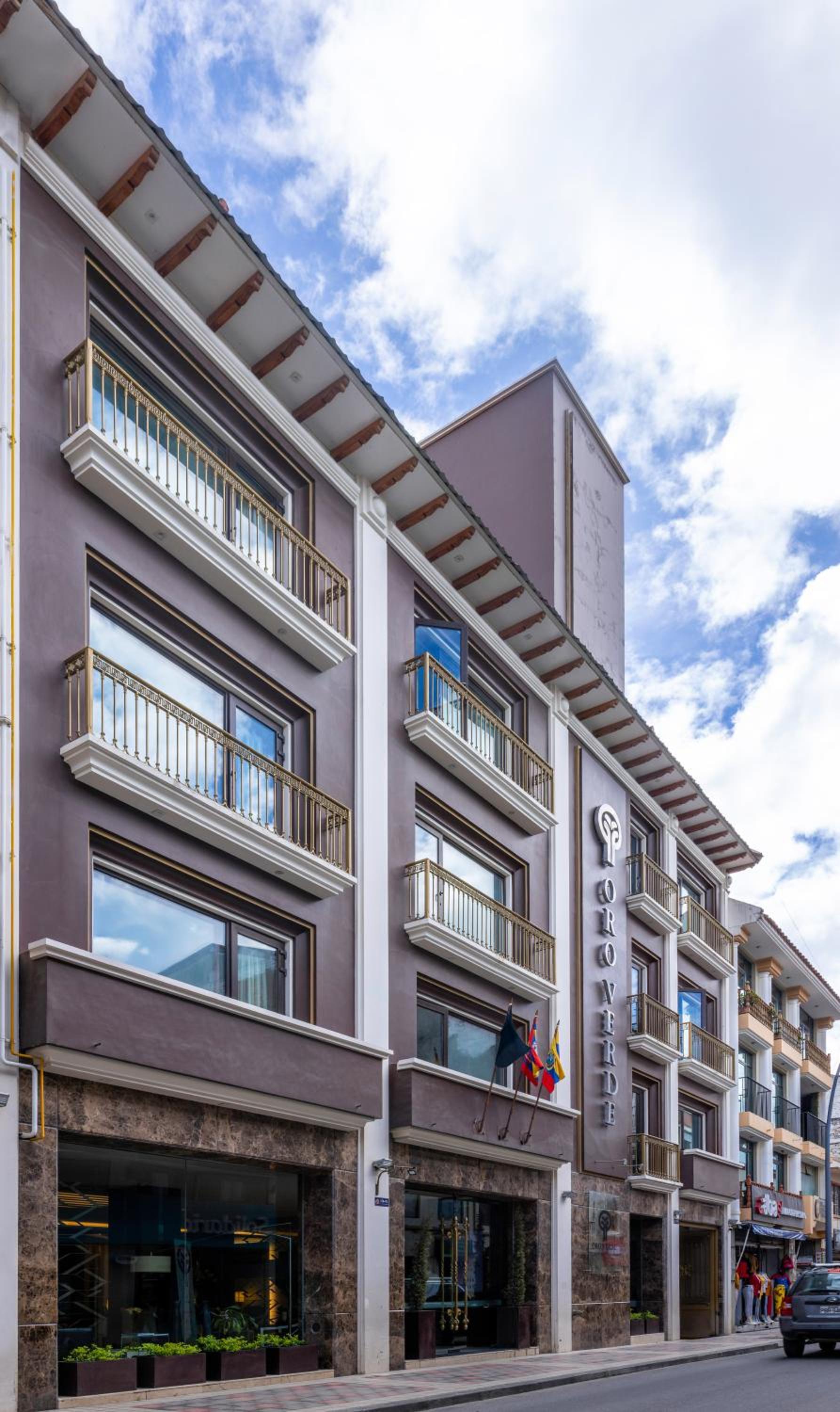 Hotel Oro Verde Loja - Image 1