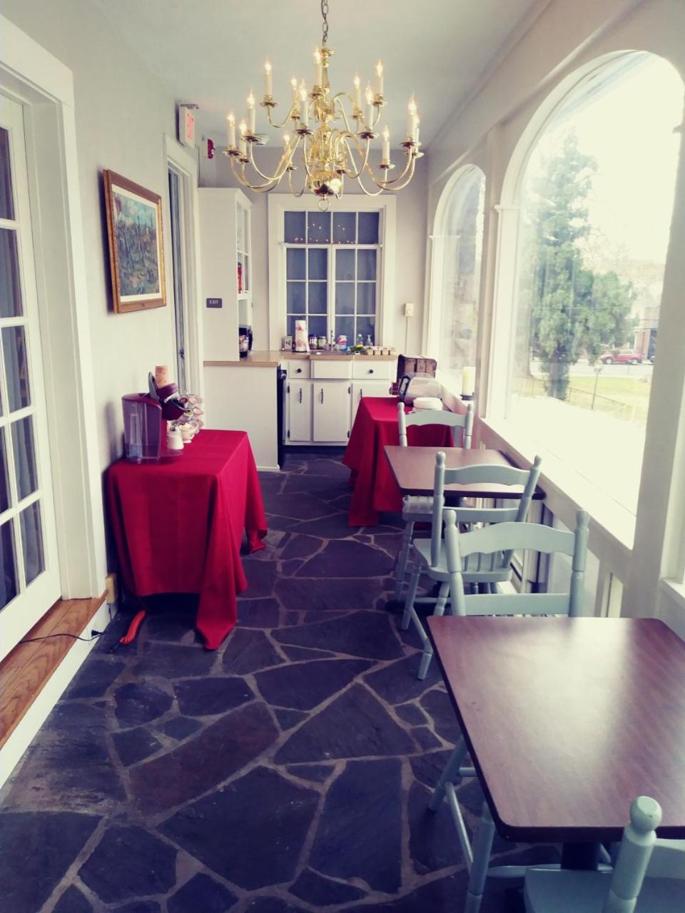 Sleepy Hollow Manor
