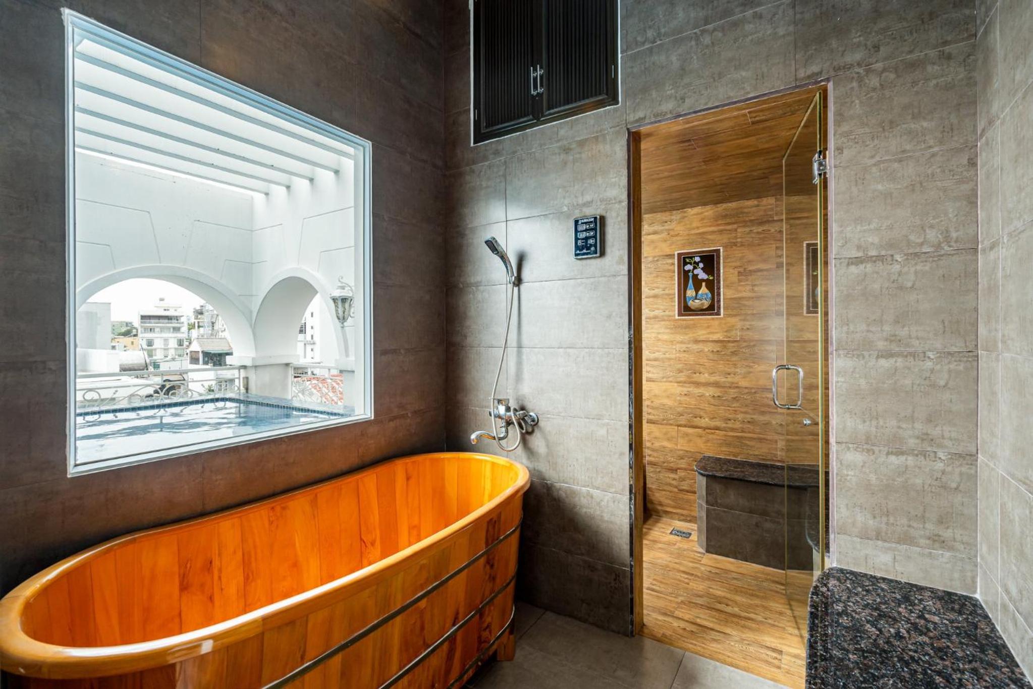 SaiGon Huch Villa