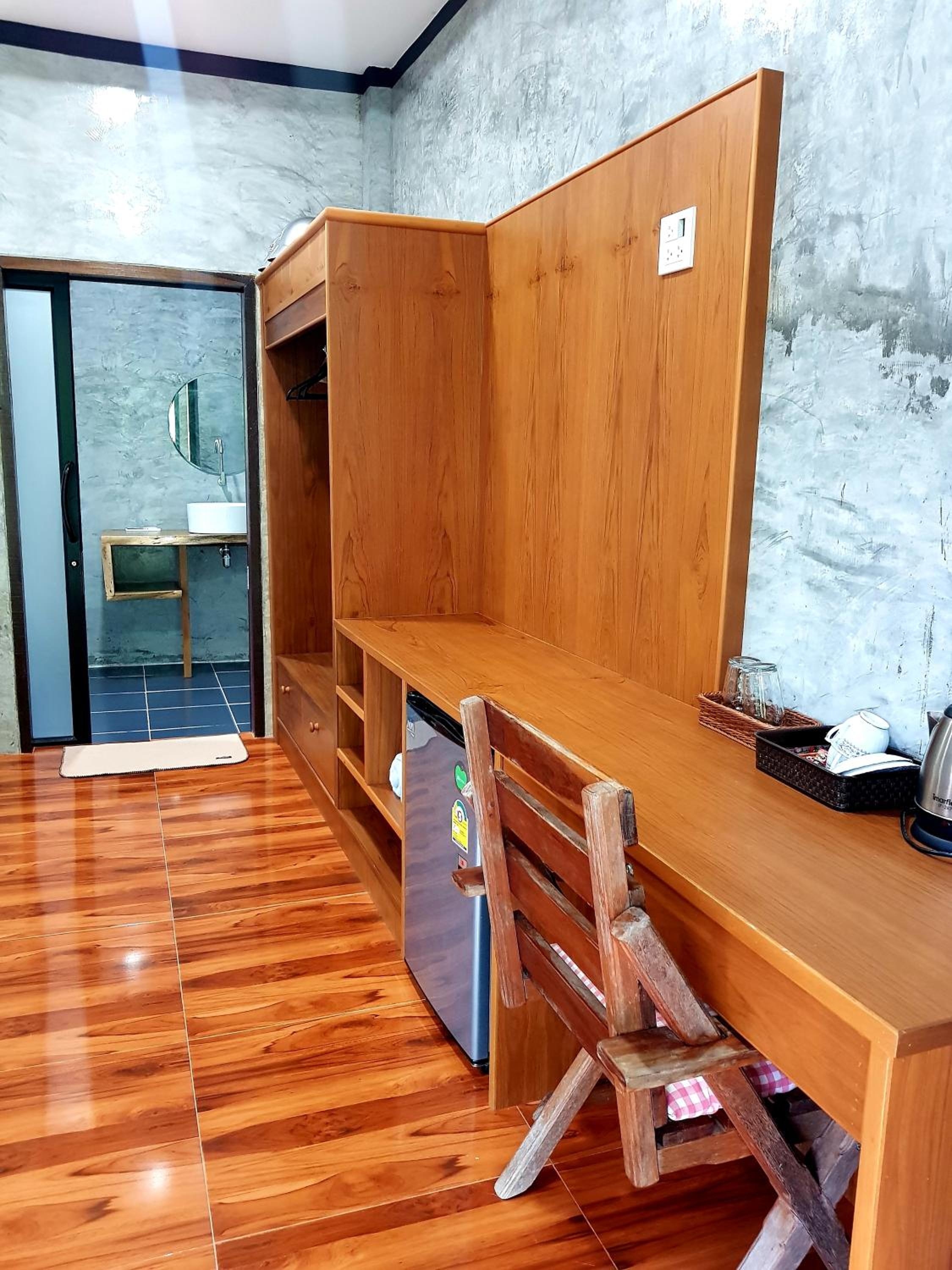 Photo 20