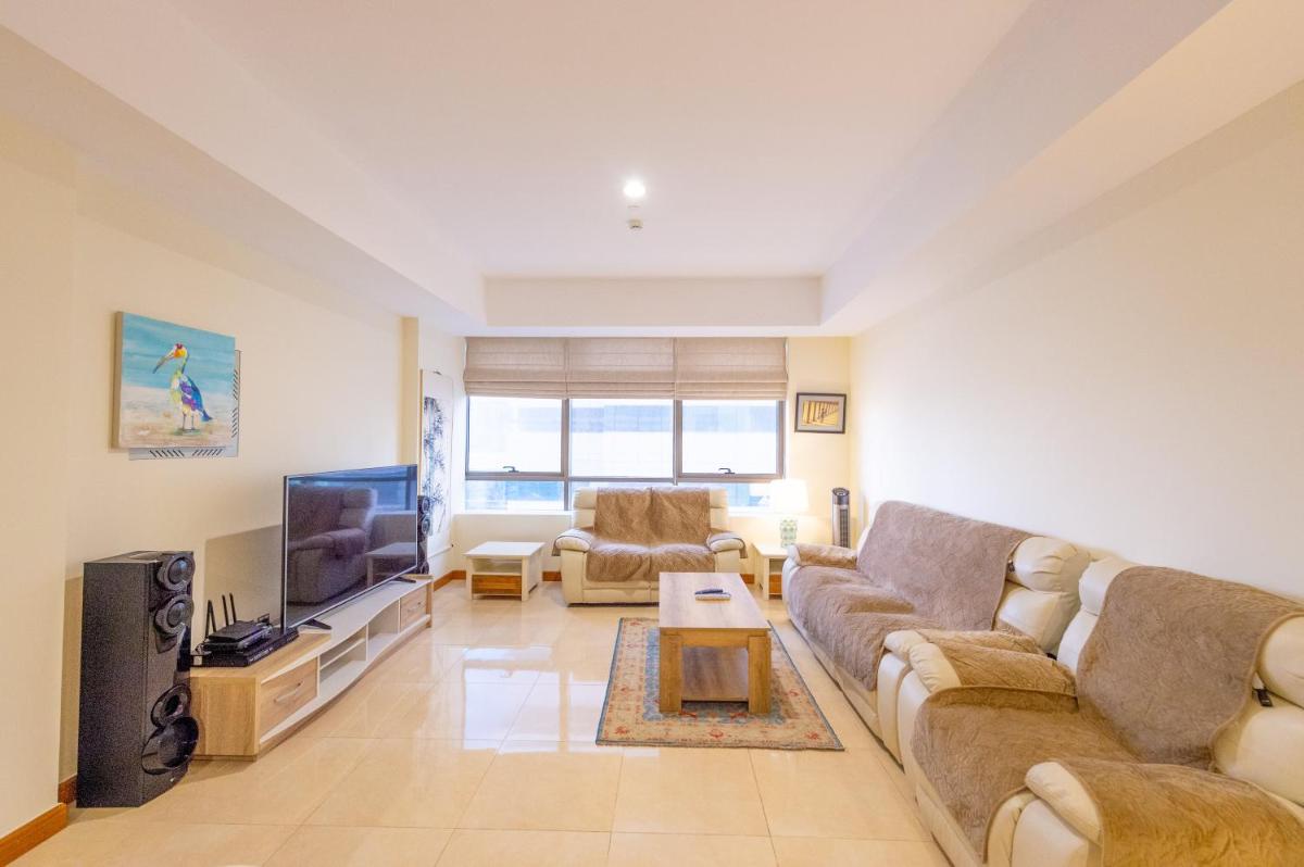 Stylish 1BR - Murad Tower near Mall of Emirates - MRD