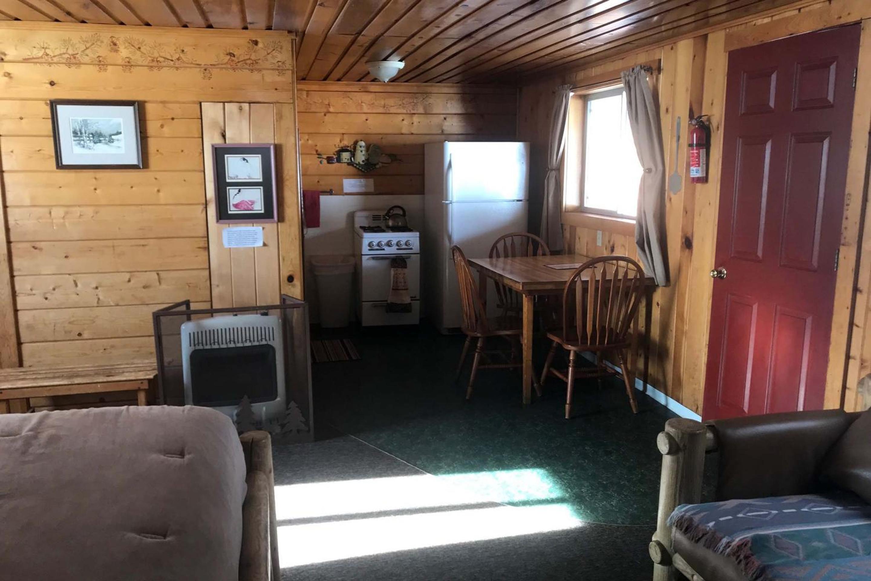 Elkhorn Lodge
