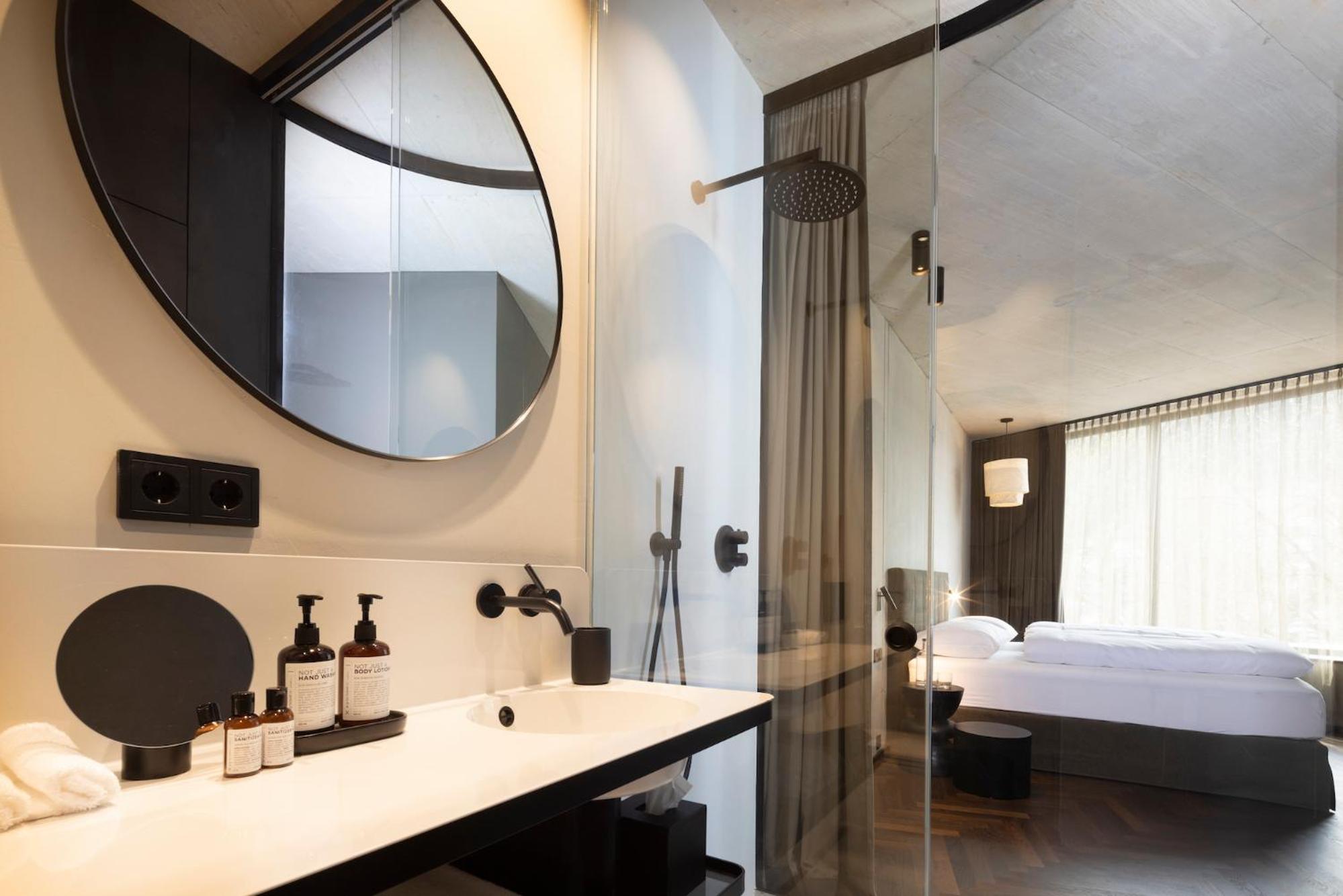 Lifestyle B&B by Phillip Sigwart