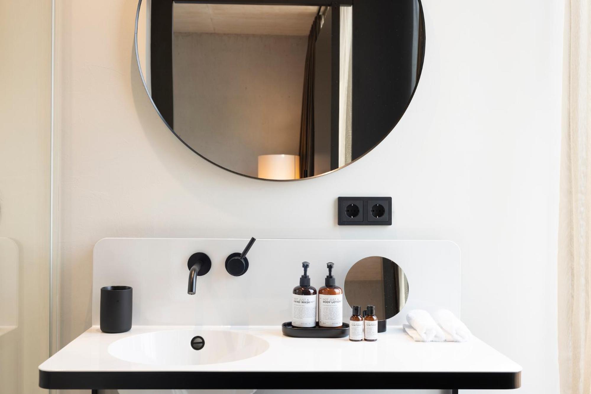 Lifestyle B&B by Phillip Sigwart