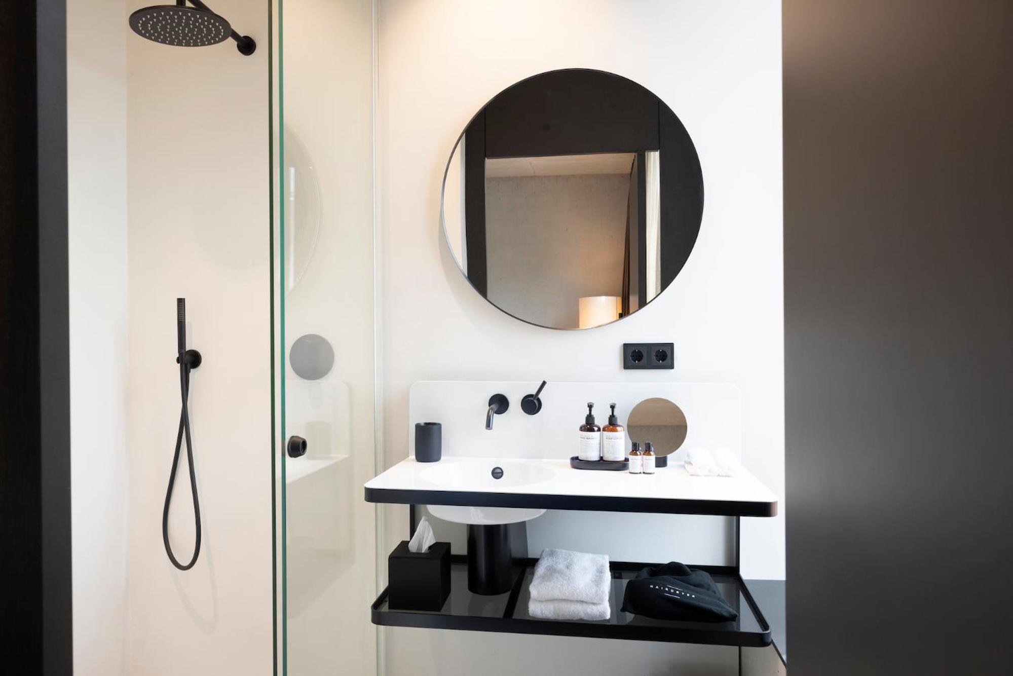 Lifestyle B&B by Phillip Sigwart