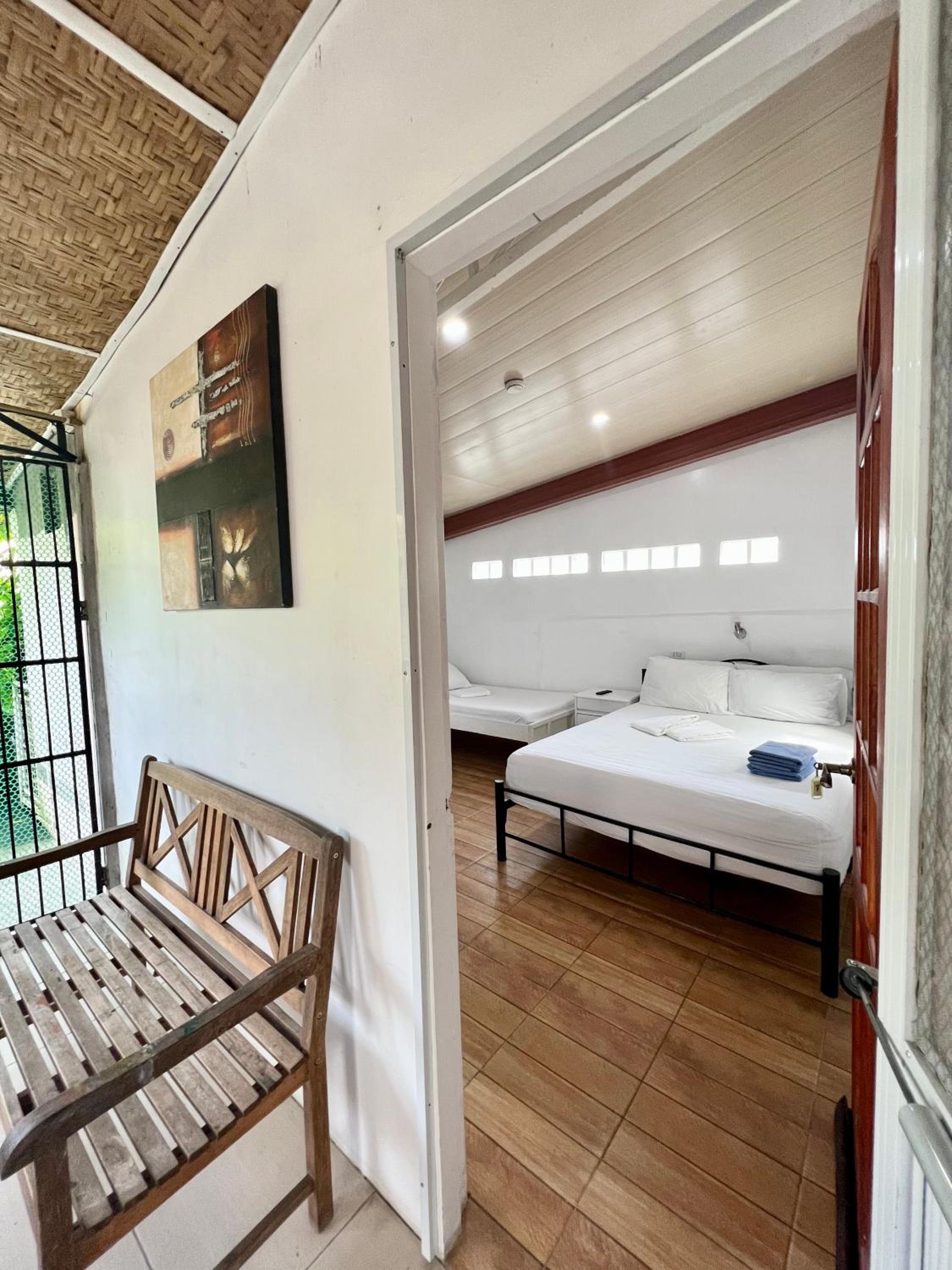 Balai Tinay Guesthouse