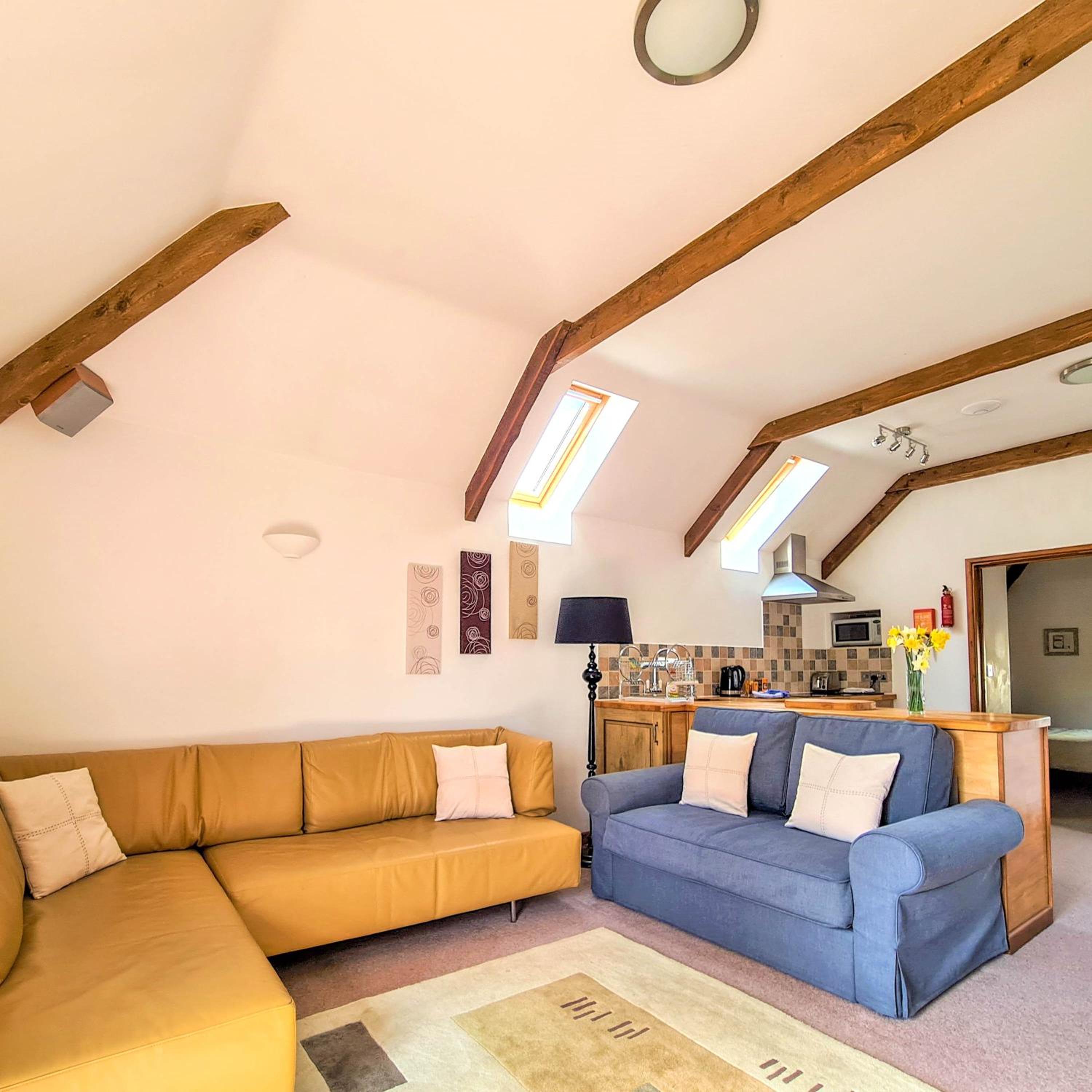 Ta Mill Cottages & Lodges - Hayloft Cottage view 2