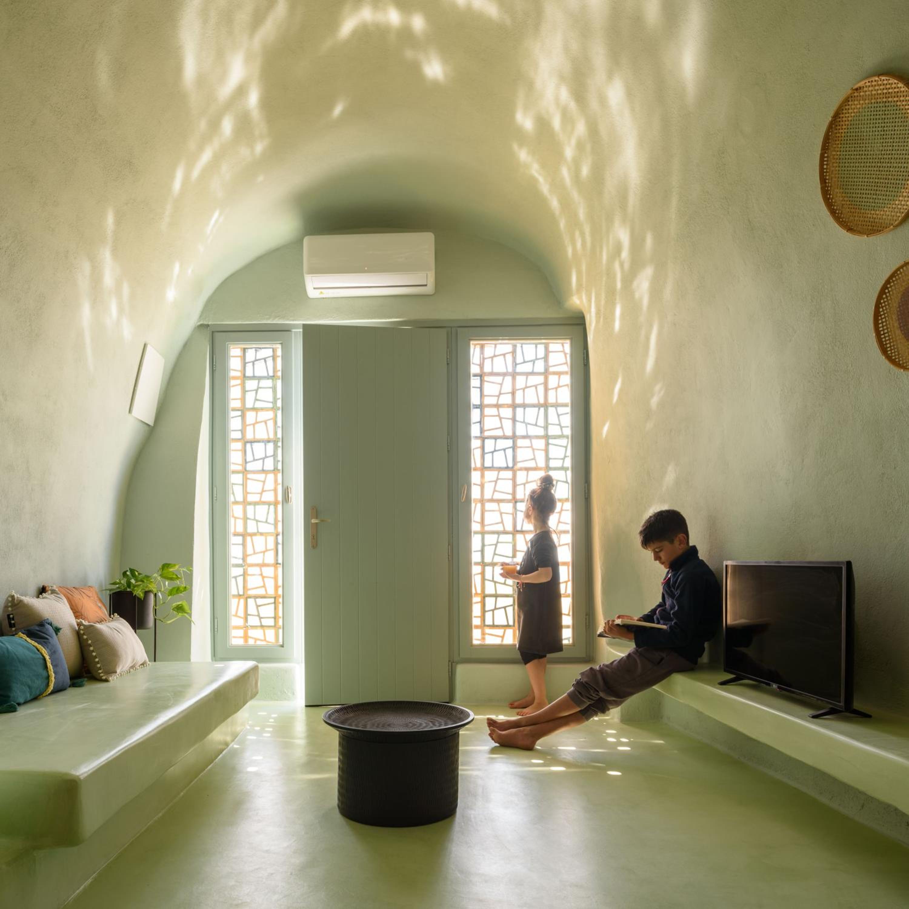 Sublime Villa & Caves