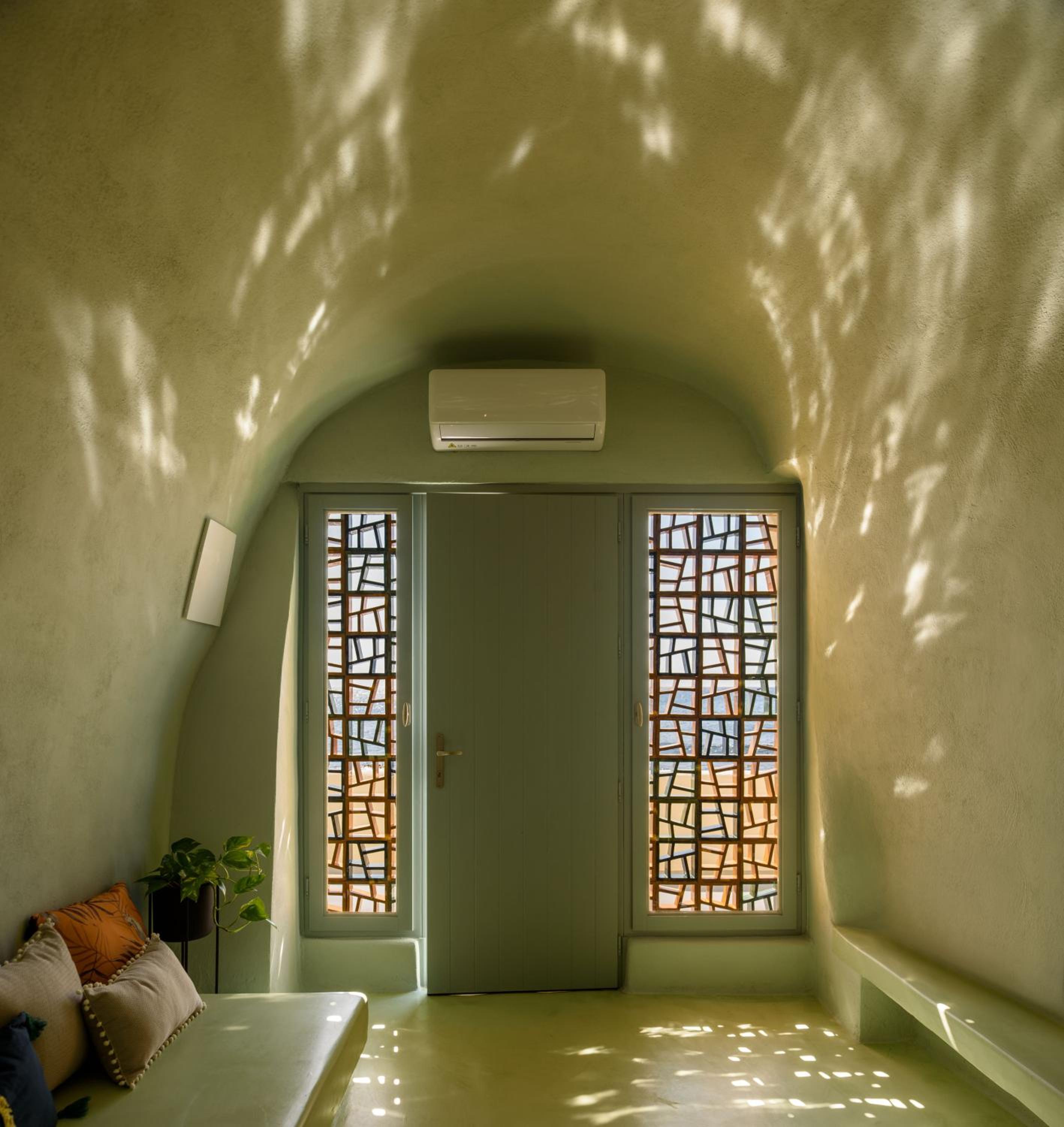 Sublime Villa & Caves