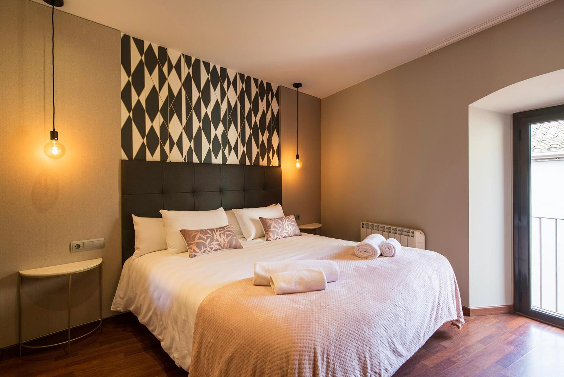 UP ROOMS BANYOLES view 4