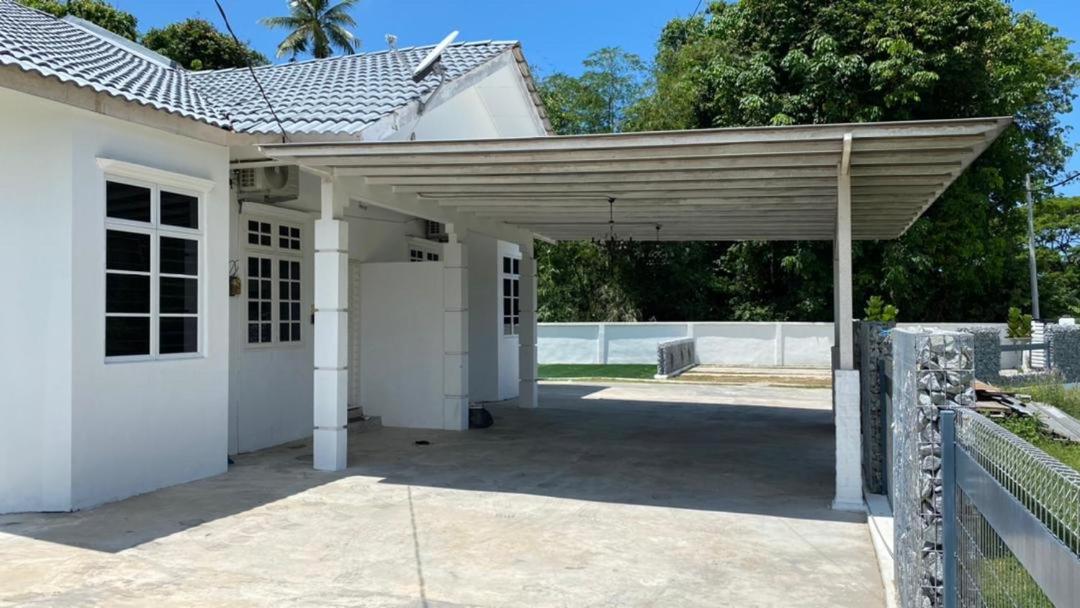 HOMESTAY ASTON GARDEN KB photo 8
