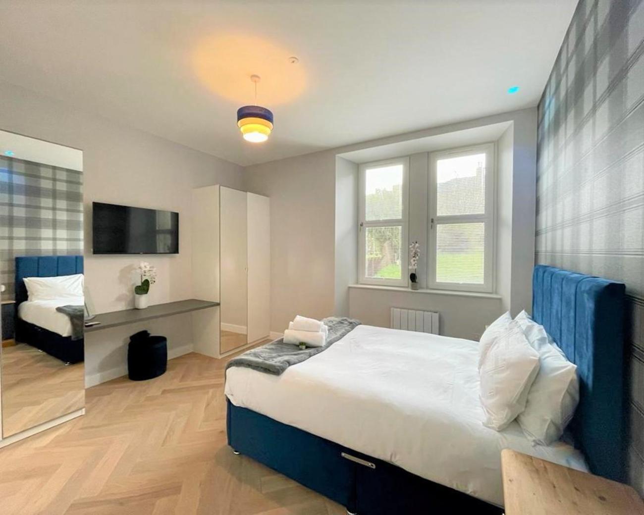Luxury Reno'd 1 Bed Nr Bruntsfield & The Meadows view 2