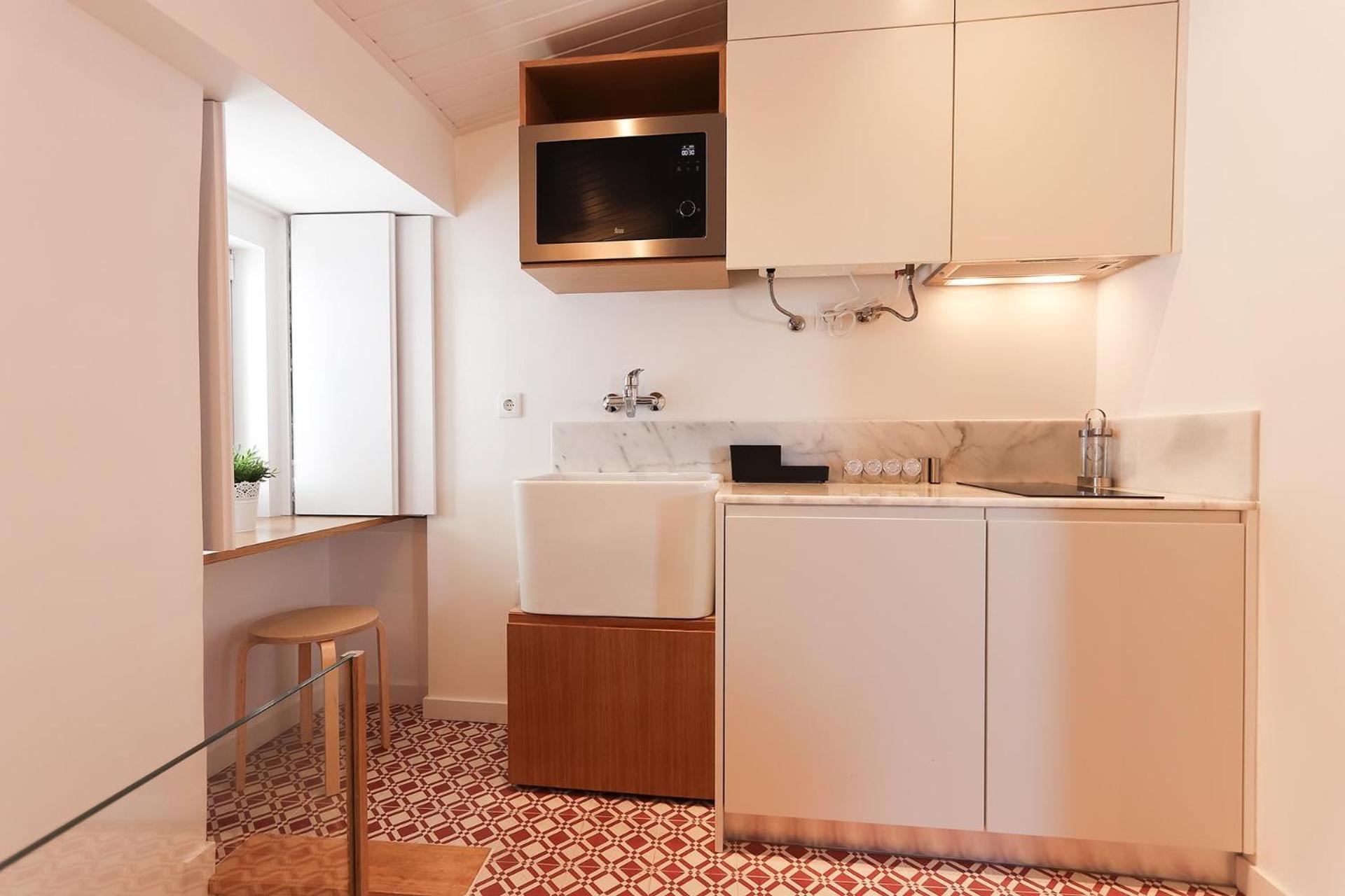Alfama Suite by Homing
