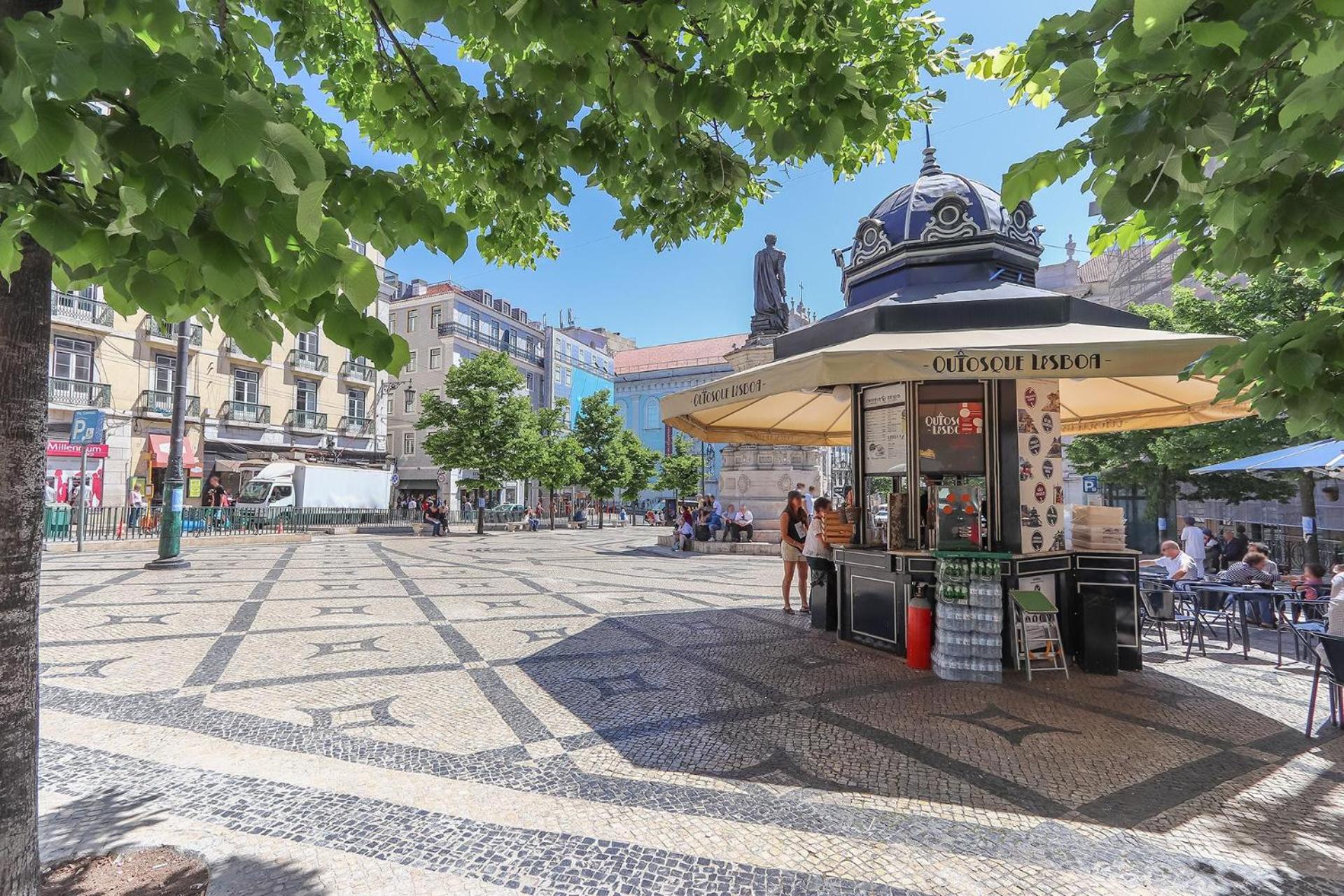 Bairro Alto Blue & Green by Homing