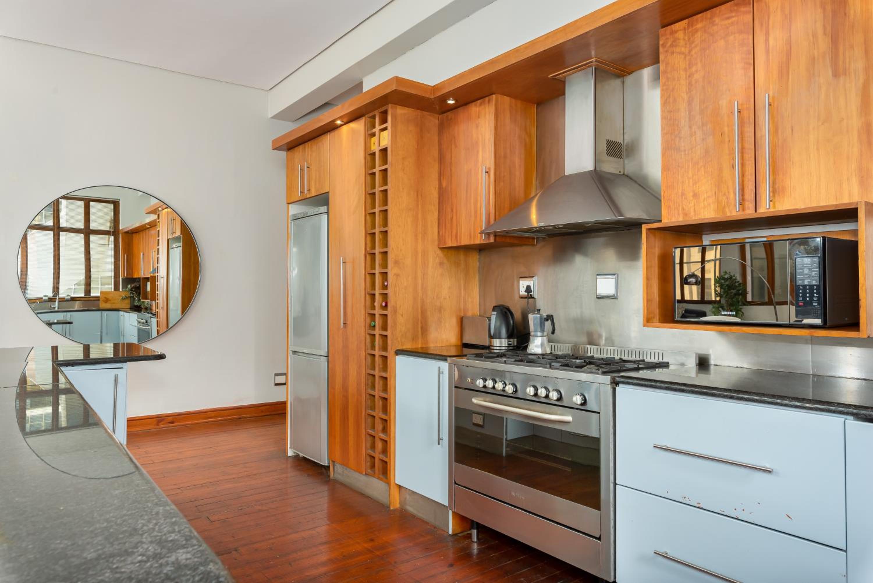 Inner City New York Style Loft, Pool Table