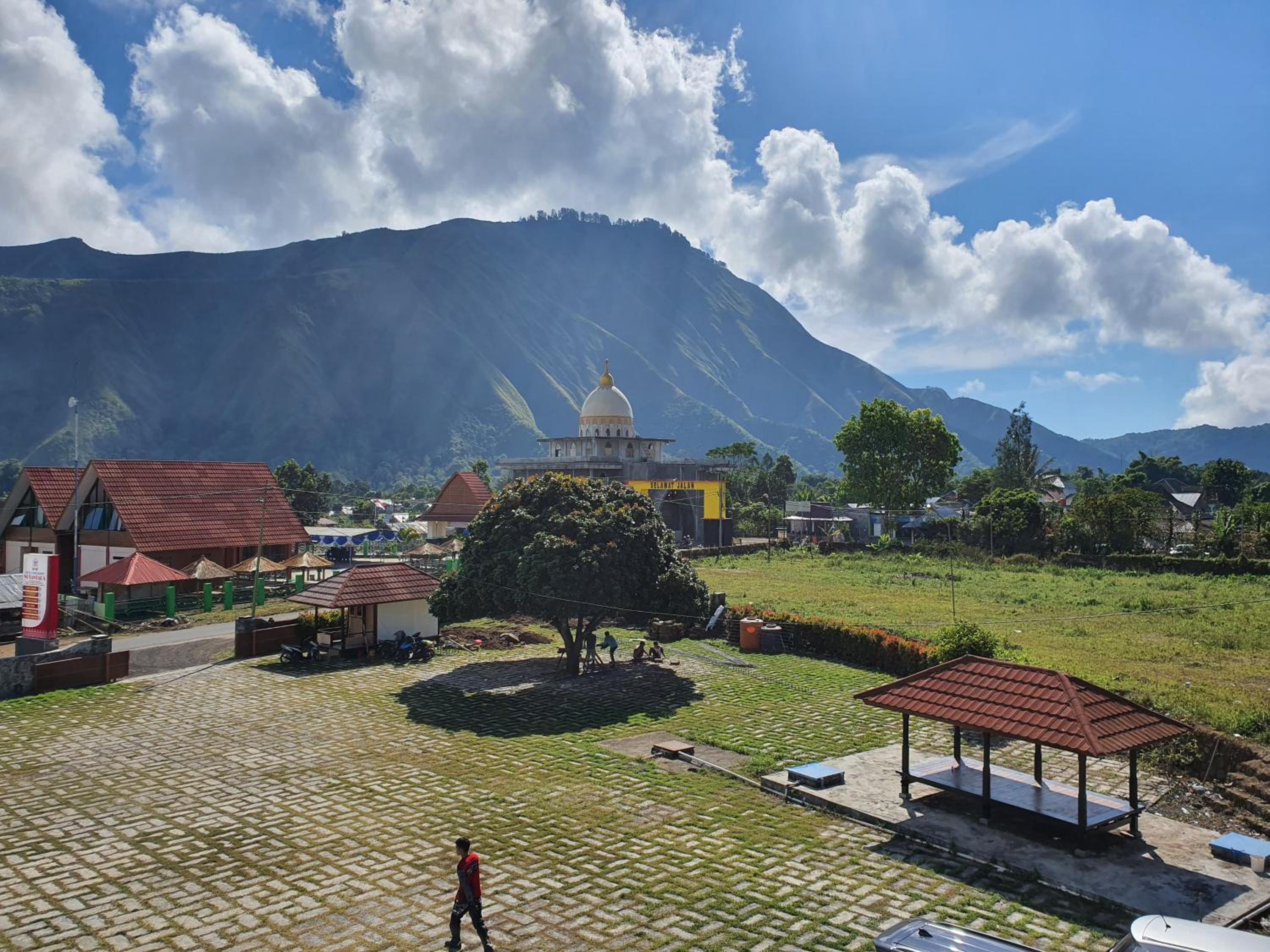 Nusantara Hotel Sembalun