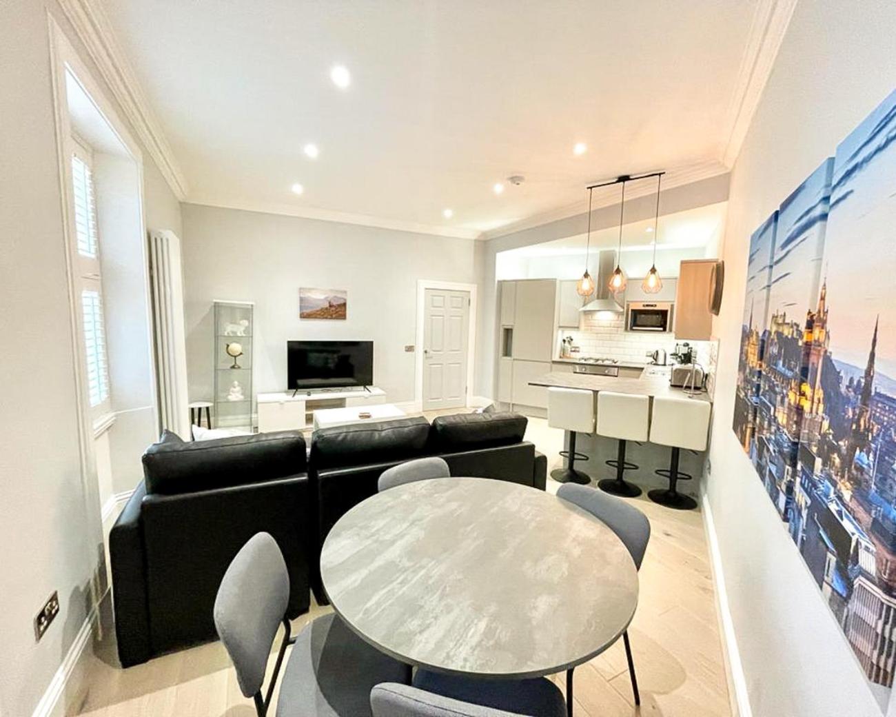 Gorgeous 2BR & Central Edinburgh Bolt-hole