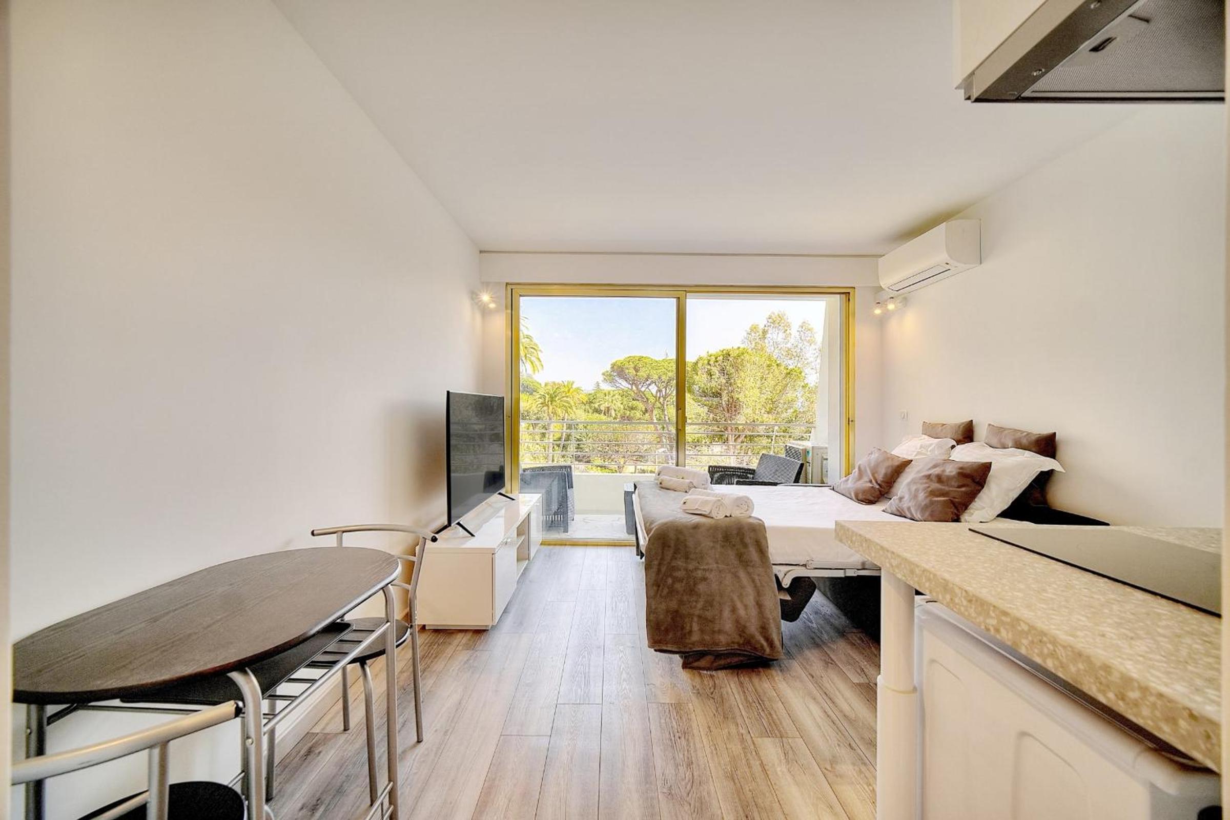 IMMOGROOM - Pool - Terrace - Parking - Air conditioning - NO WIFI photo 5