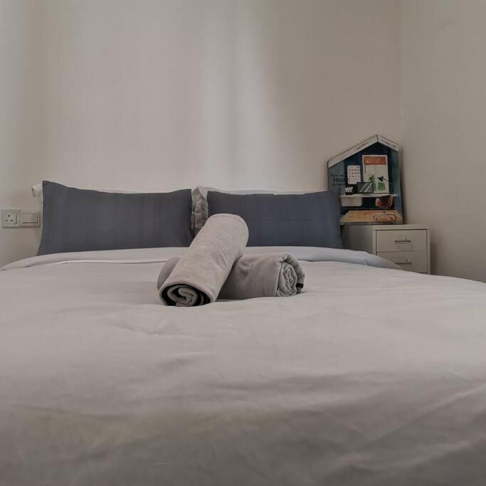 R&F Mall,Country Style Seaview 2 bedrooms