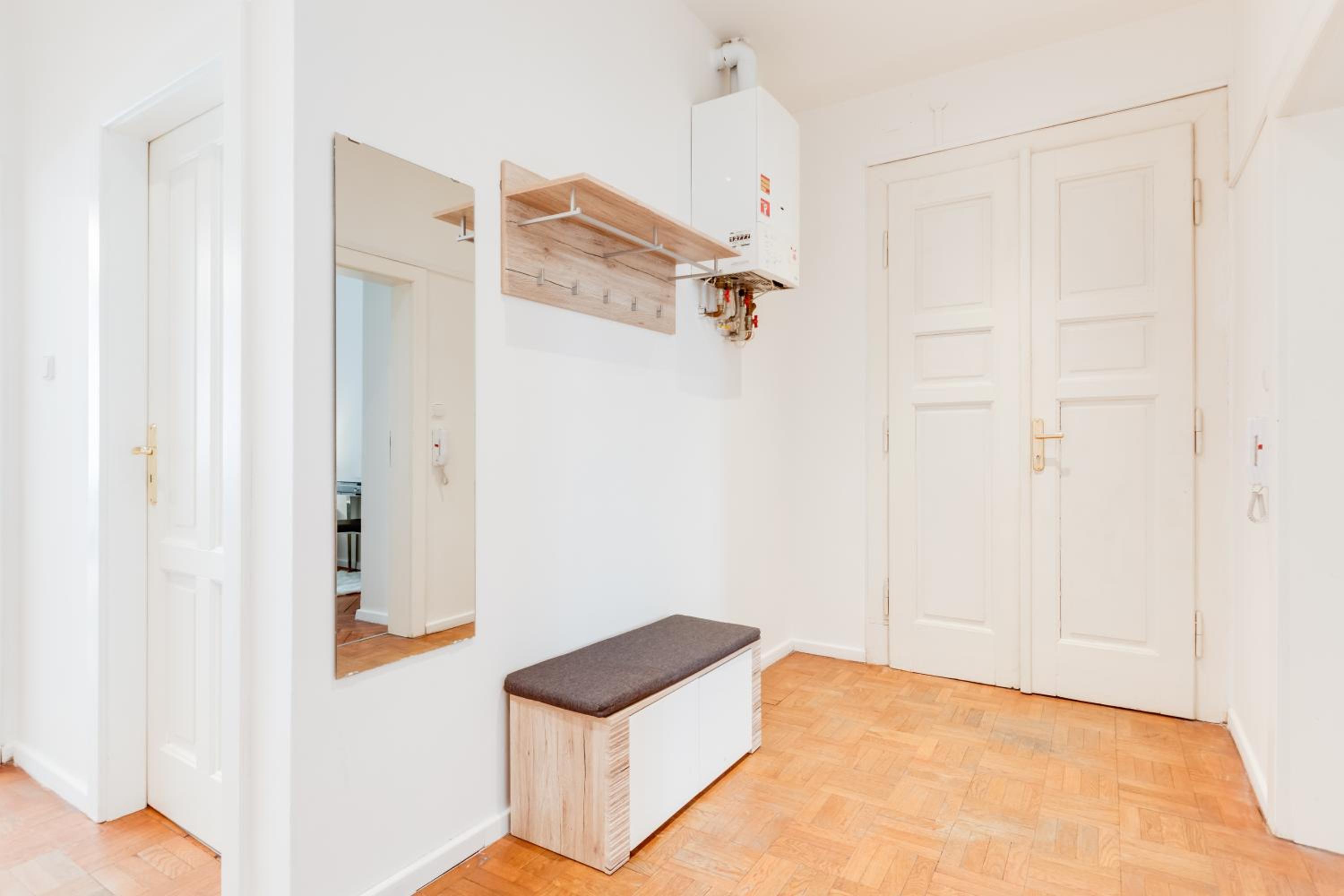 Luxury Riverside Apartments In The Center Of Prague