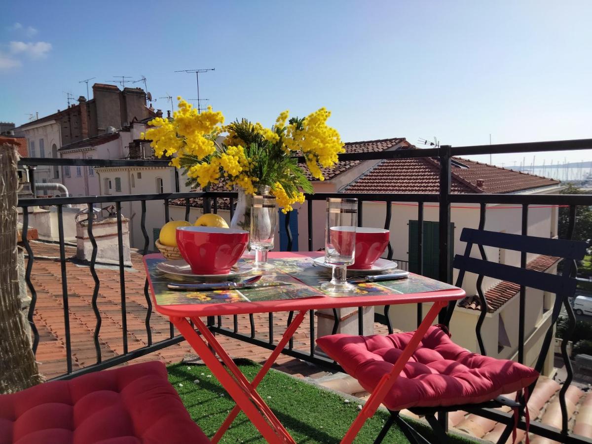 Studio a Cannes a 200 m de la plage avec vue sur la mer et terrasse amenagee photo 3