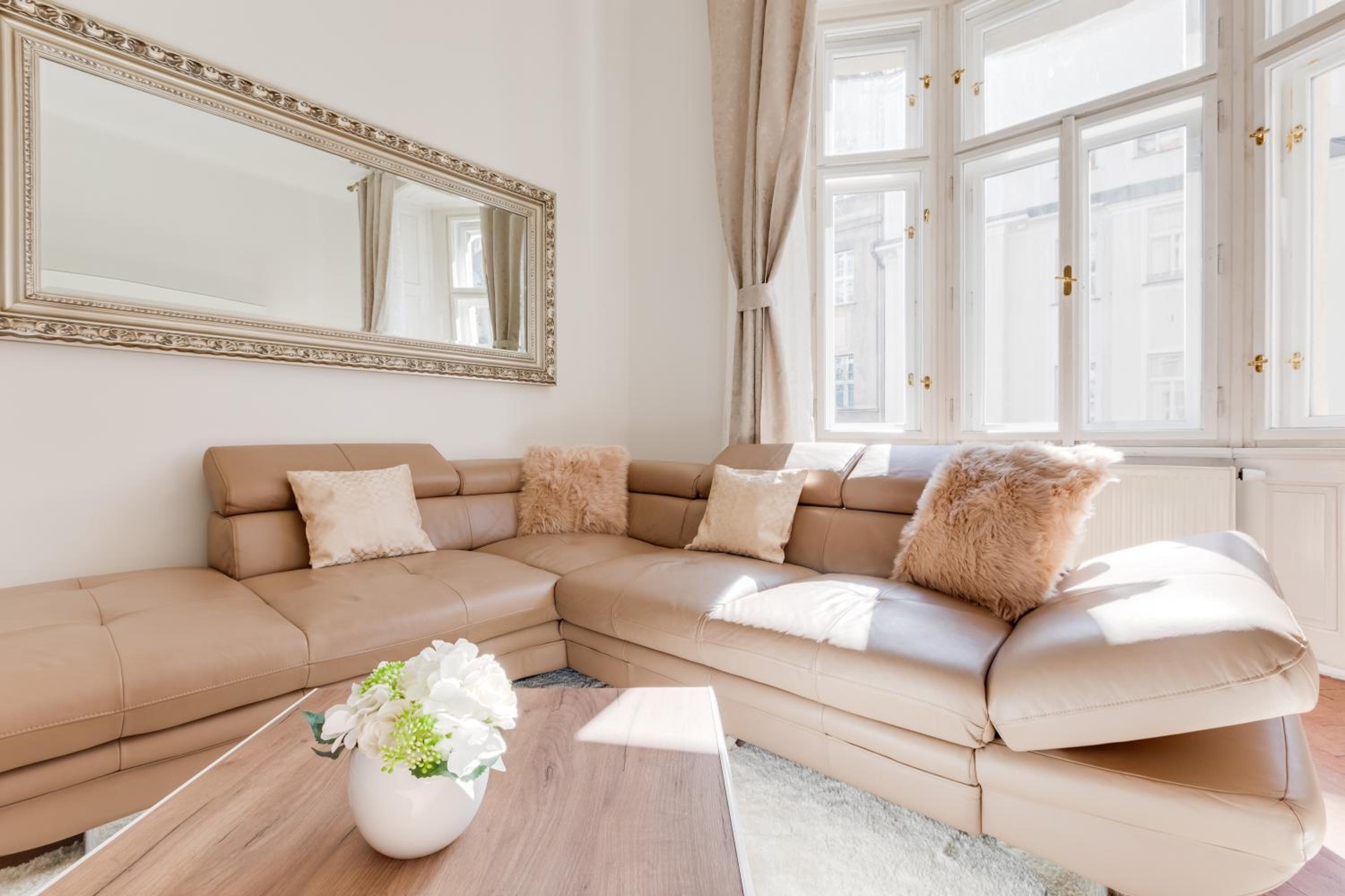 Luxury Riverside Apartments In The Center Of Prague