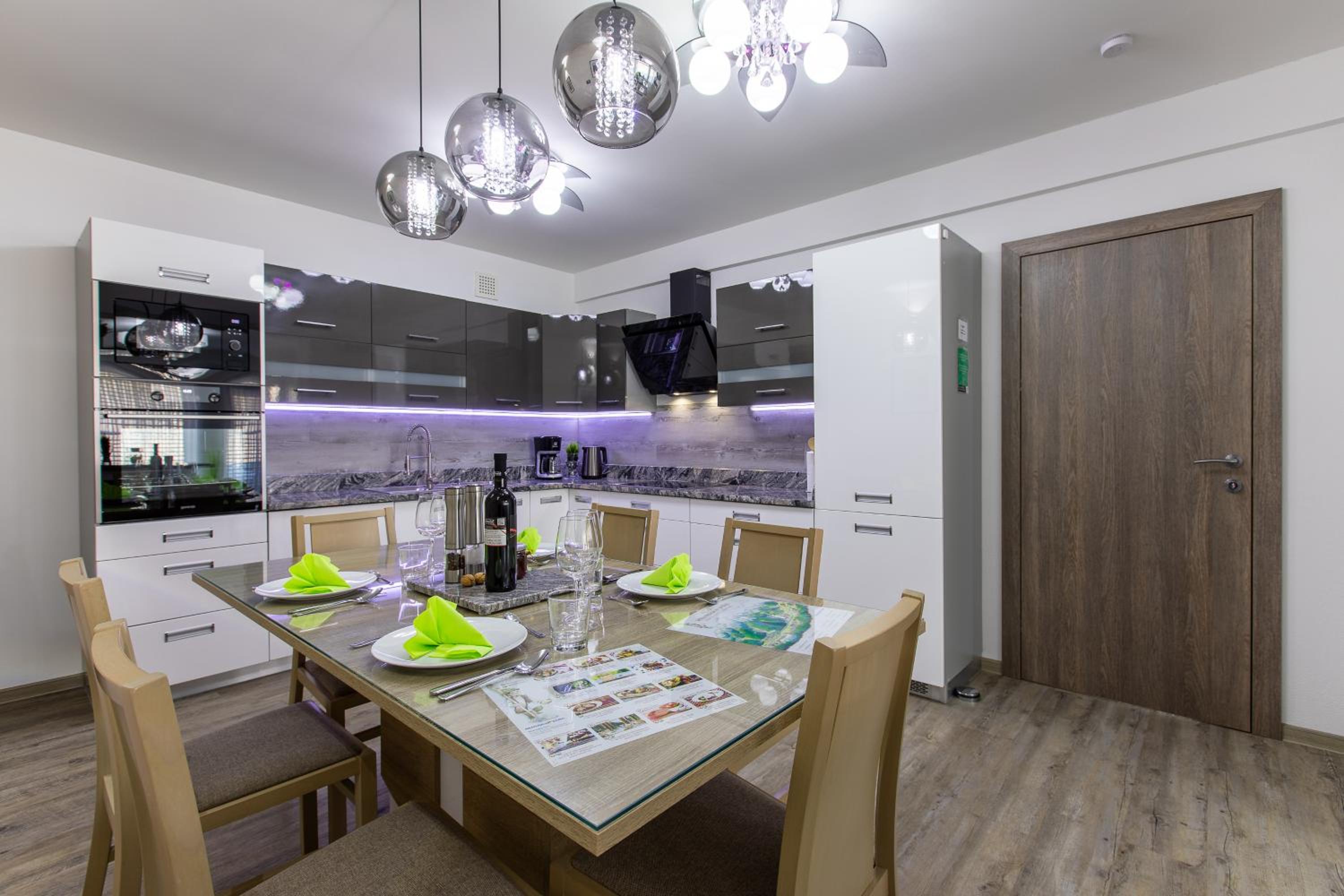 Reset Apartments