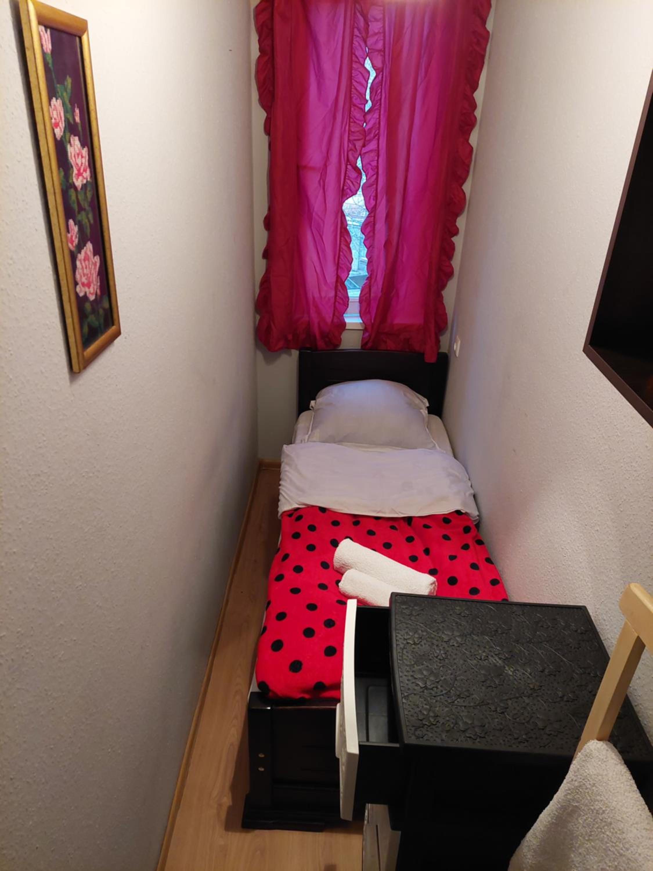 Photo 42