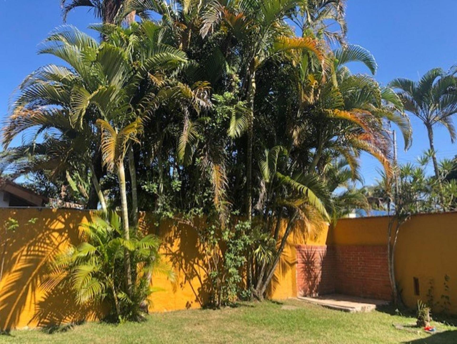 Casa pé na areia - 50 mts do mar