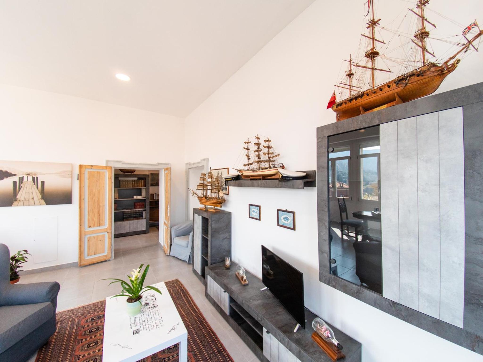 VILLA SILVIA-by Home Sitter Como