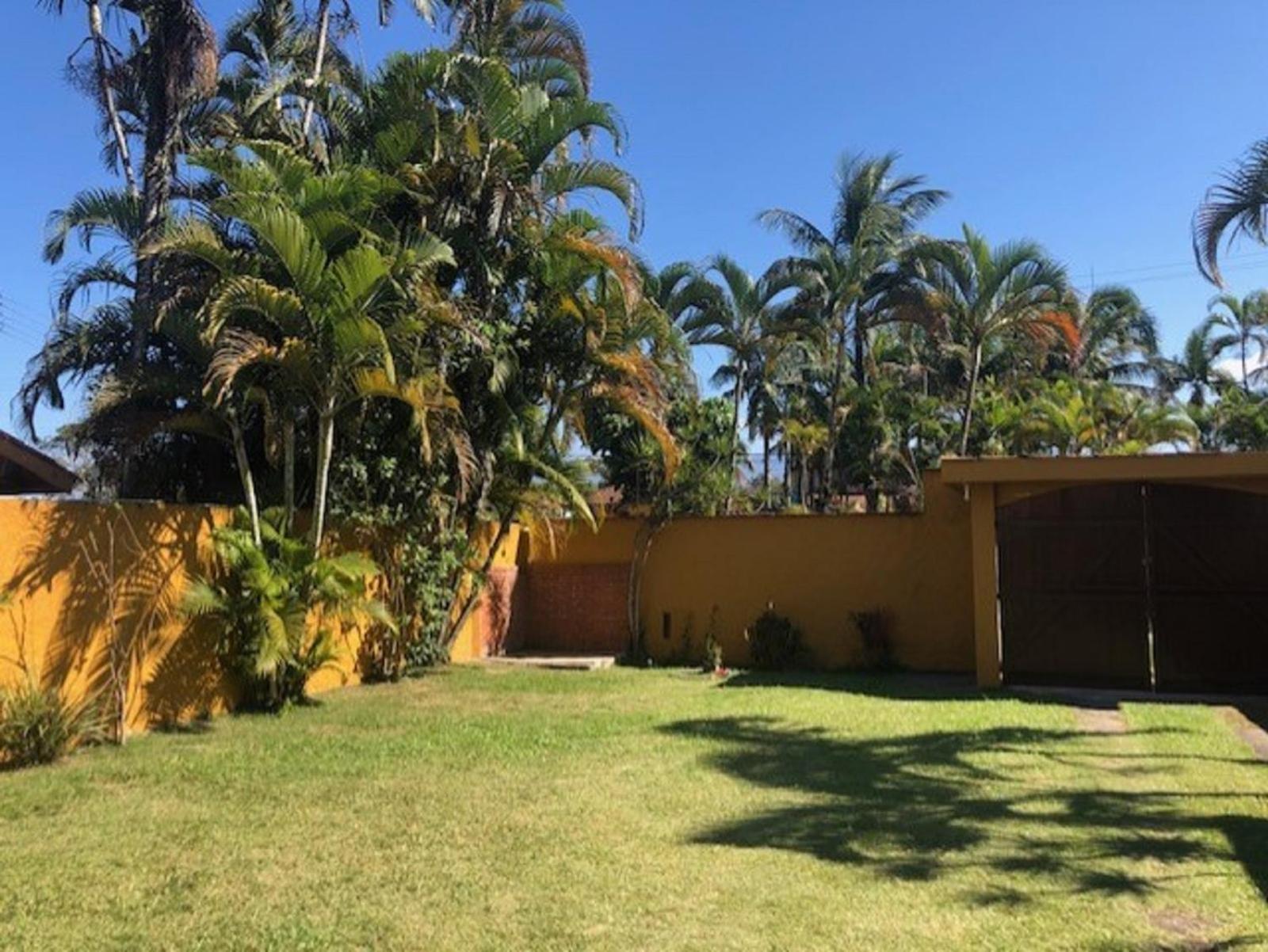 Casa pé na areia - 50 mts do mar