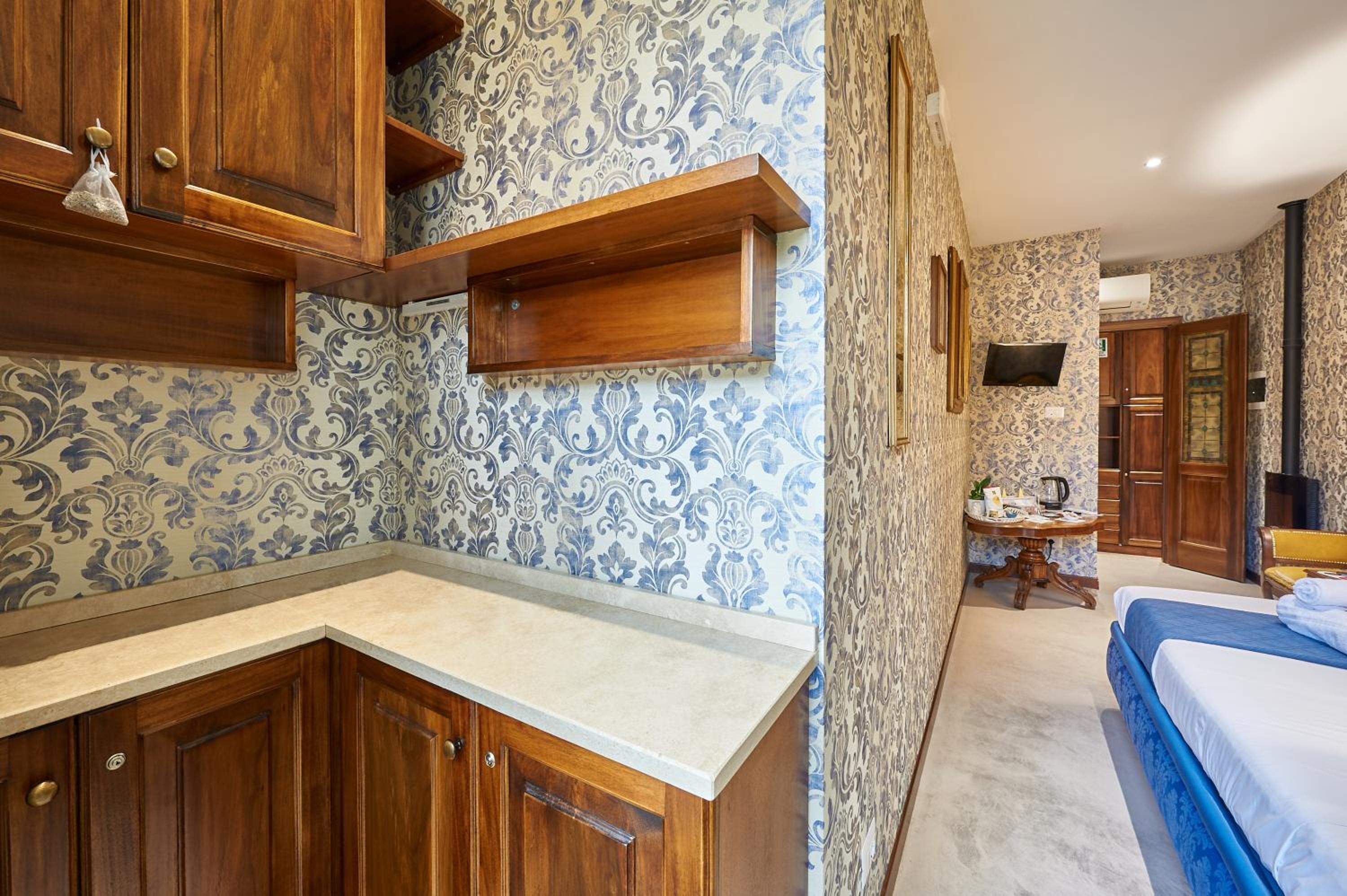 Fabrizio's Rooms