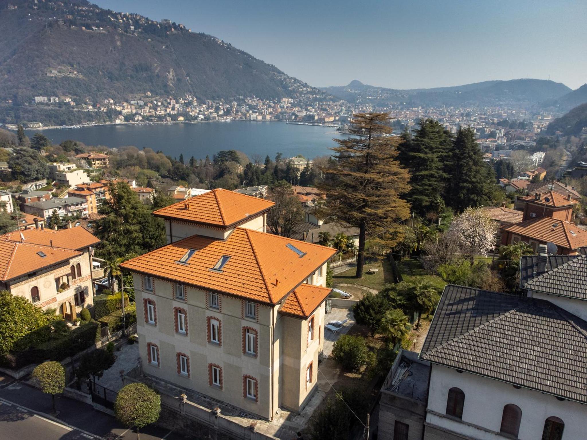 VILLA SILVIA-by Home Sitter Como