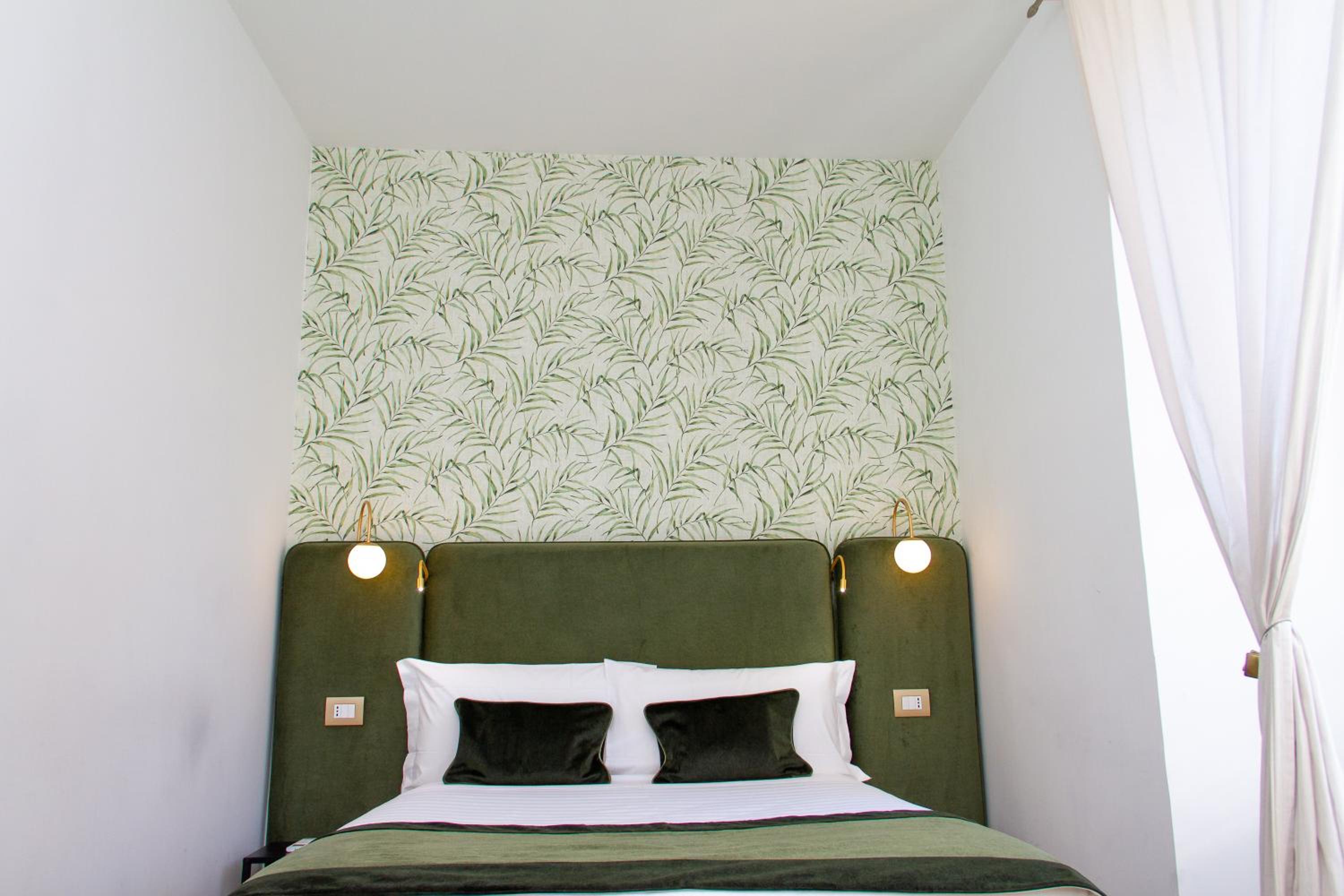 Home at Rome Vatican Apartment&Rooms