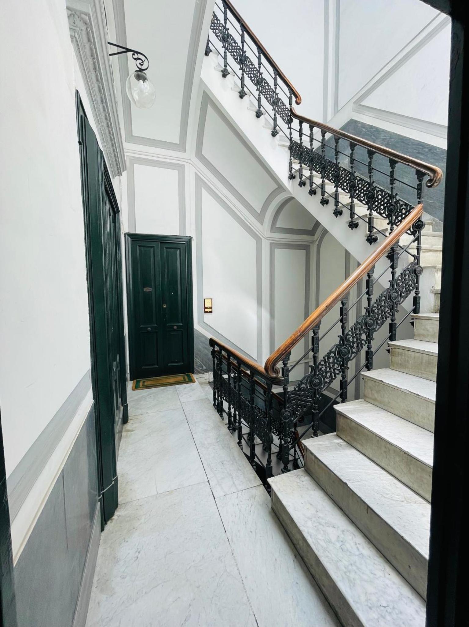 Appartamento sul Teatro San Carlo
