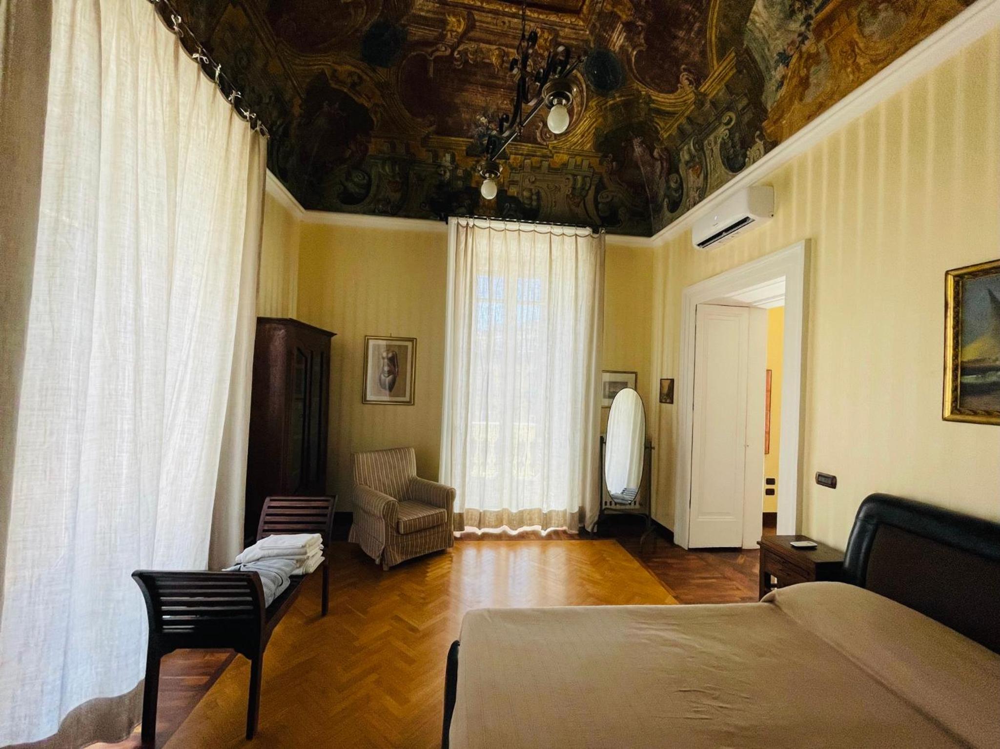 Appartamento sul Teatro San Carlo