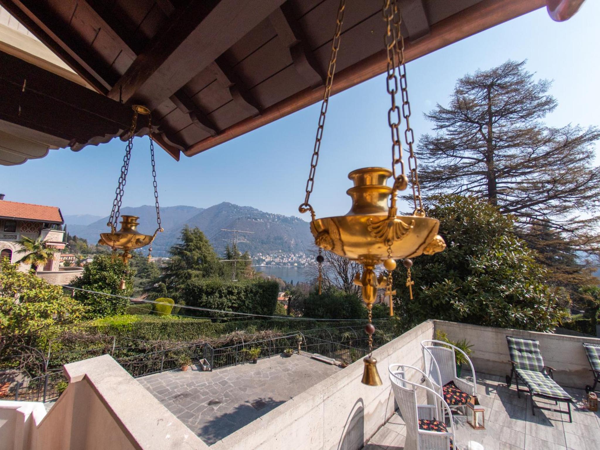 VILLA SILVIA-by Home Sitter Como