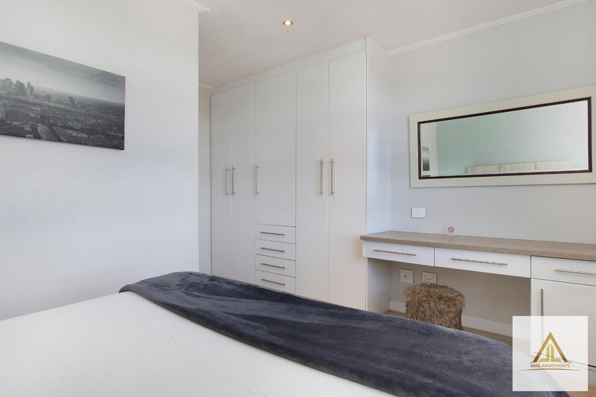 KMG Apartments at The Apex