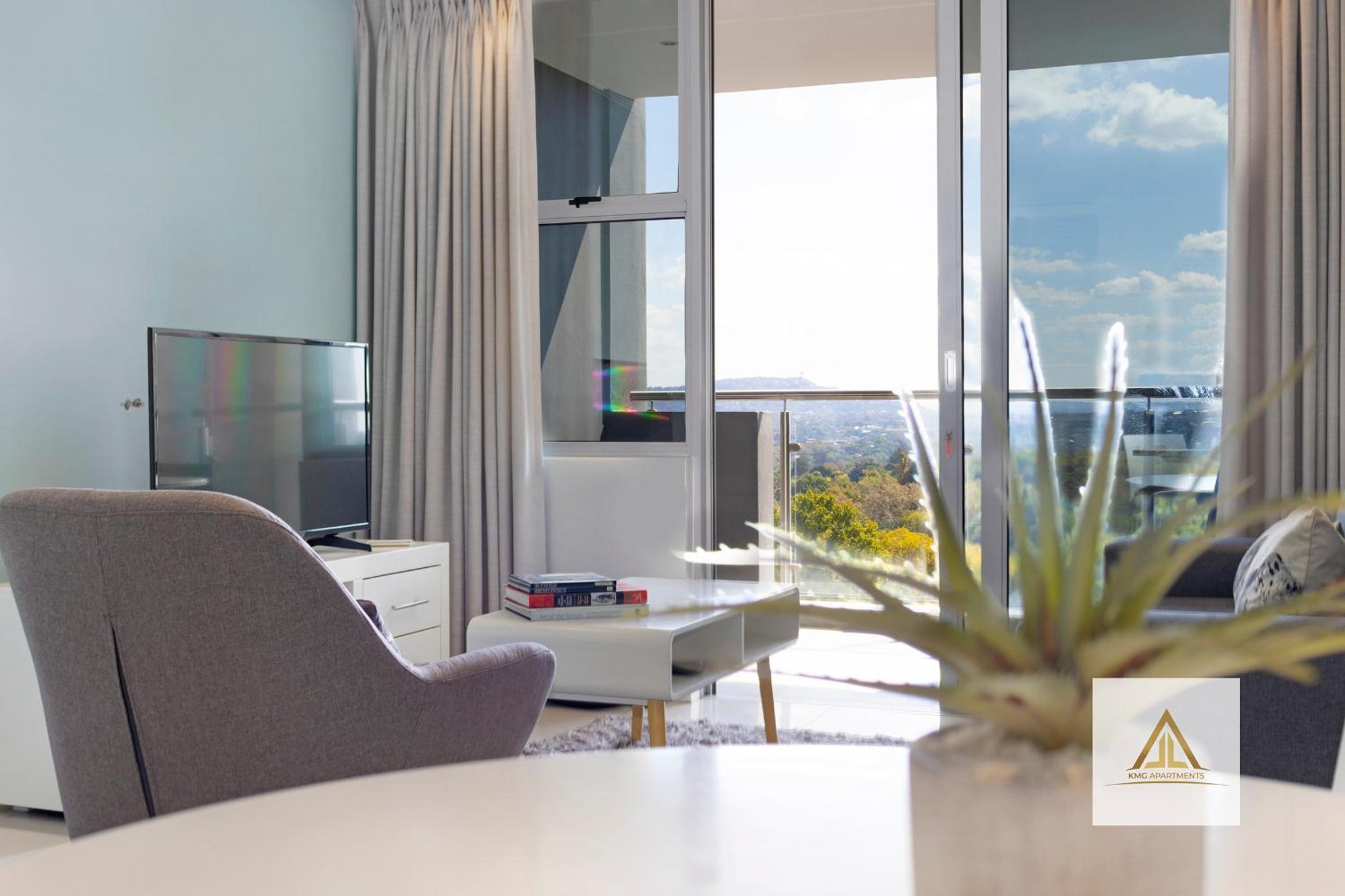 KMG Apartments at The Apex