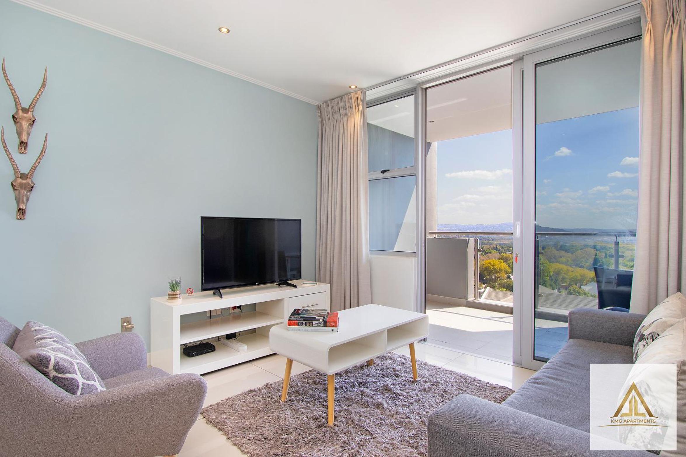 KMG Apartments at The Apex