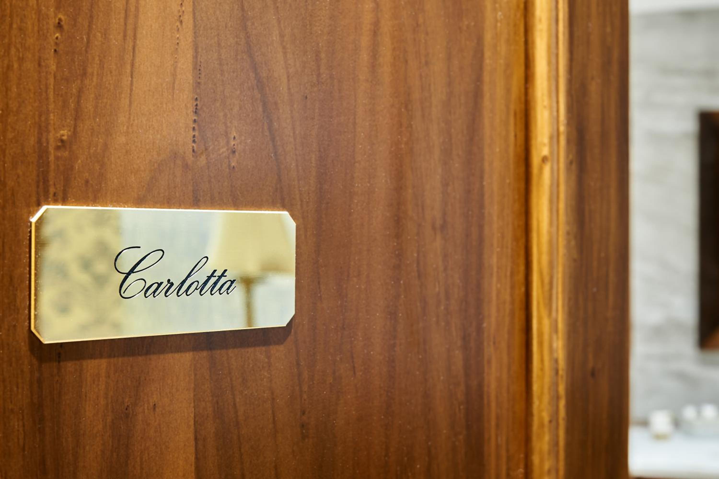 Fabrizio's Rooms