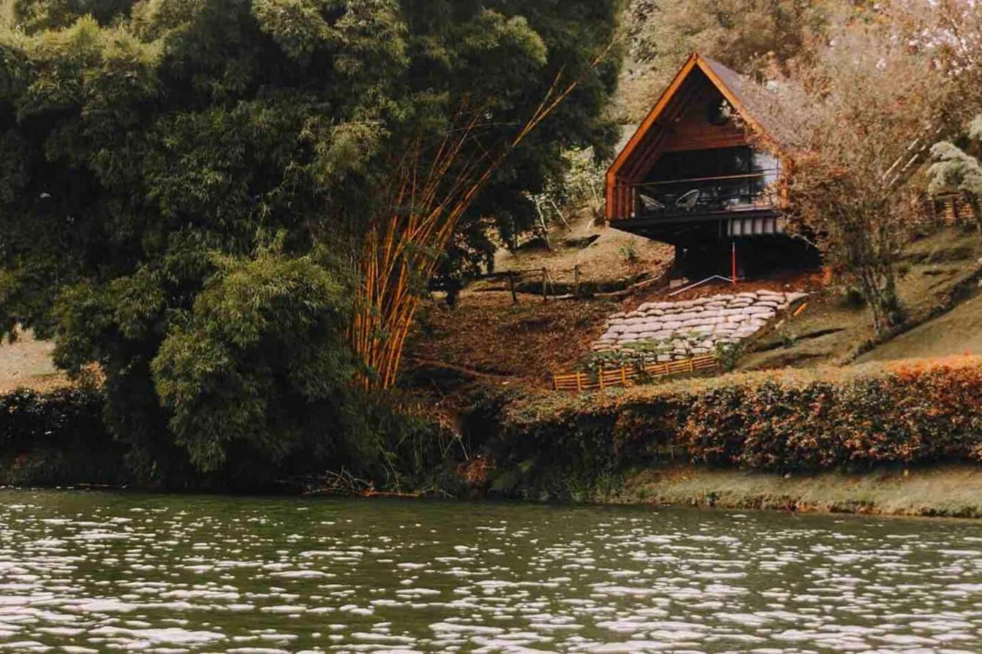 Glamping Vacacional en el Peñol con Jacuzzi Privado
