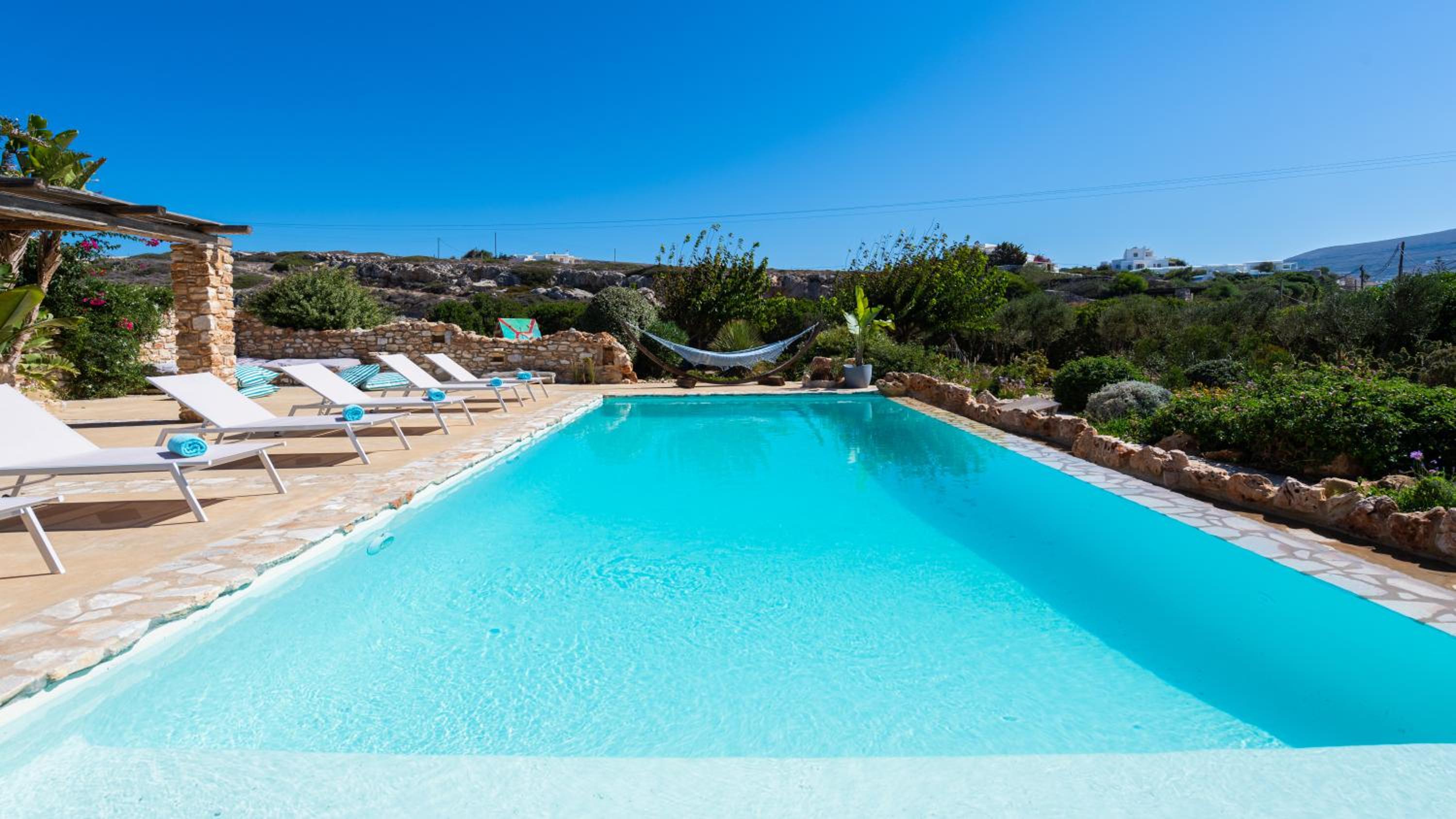 BLUE GREENS VILLAS photo 5