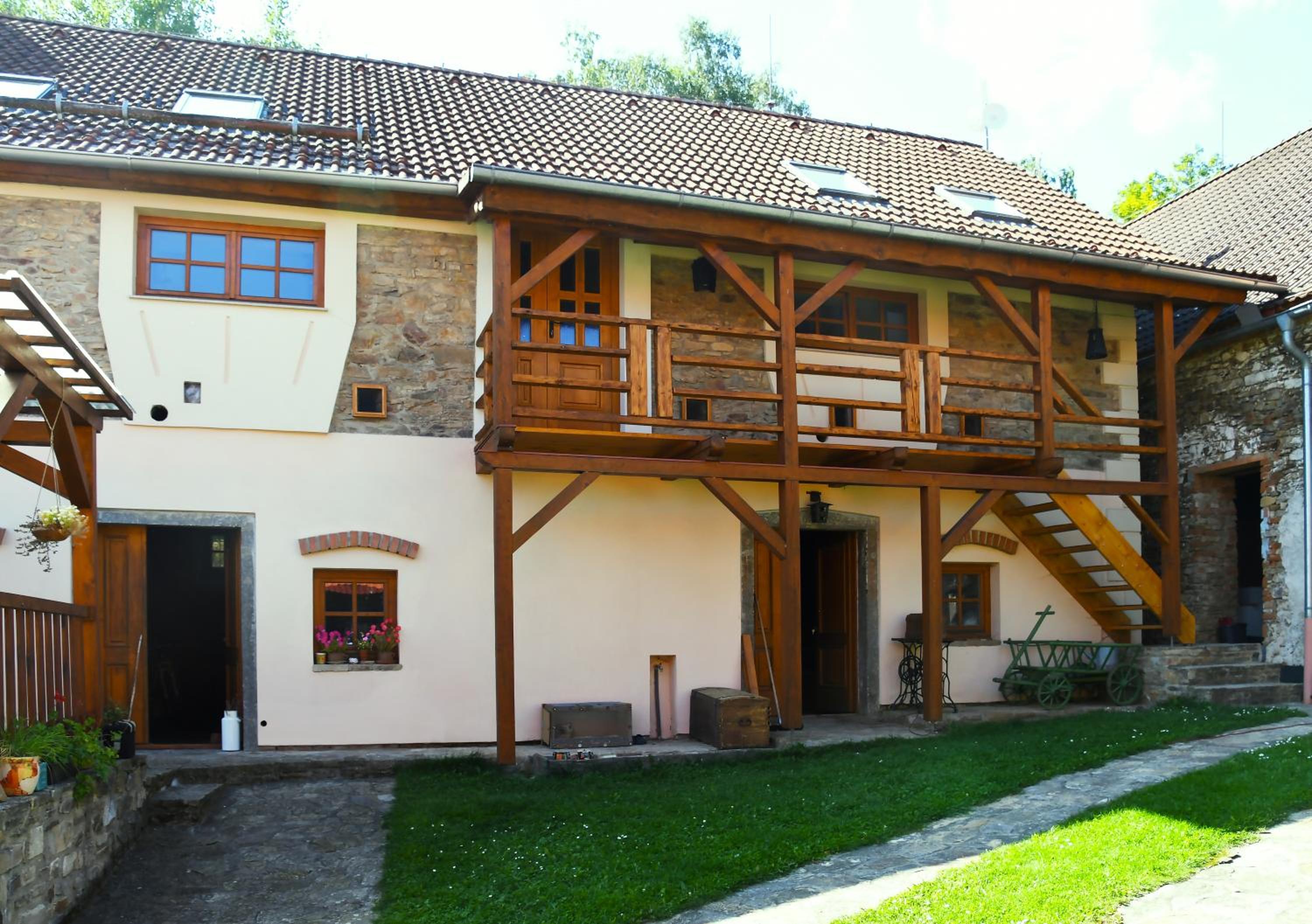 Apartmány Kamenka view 3