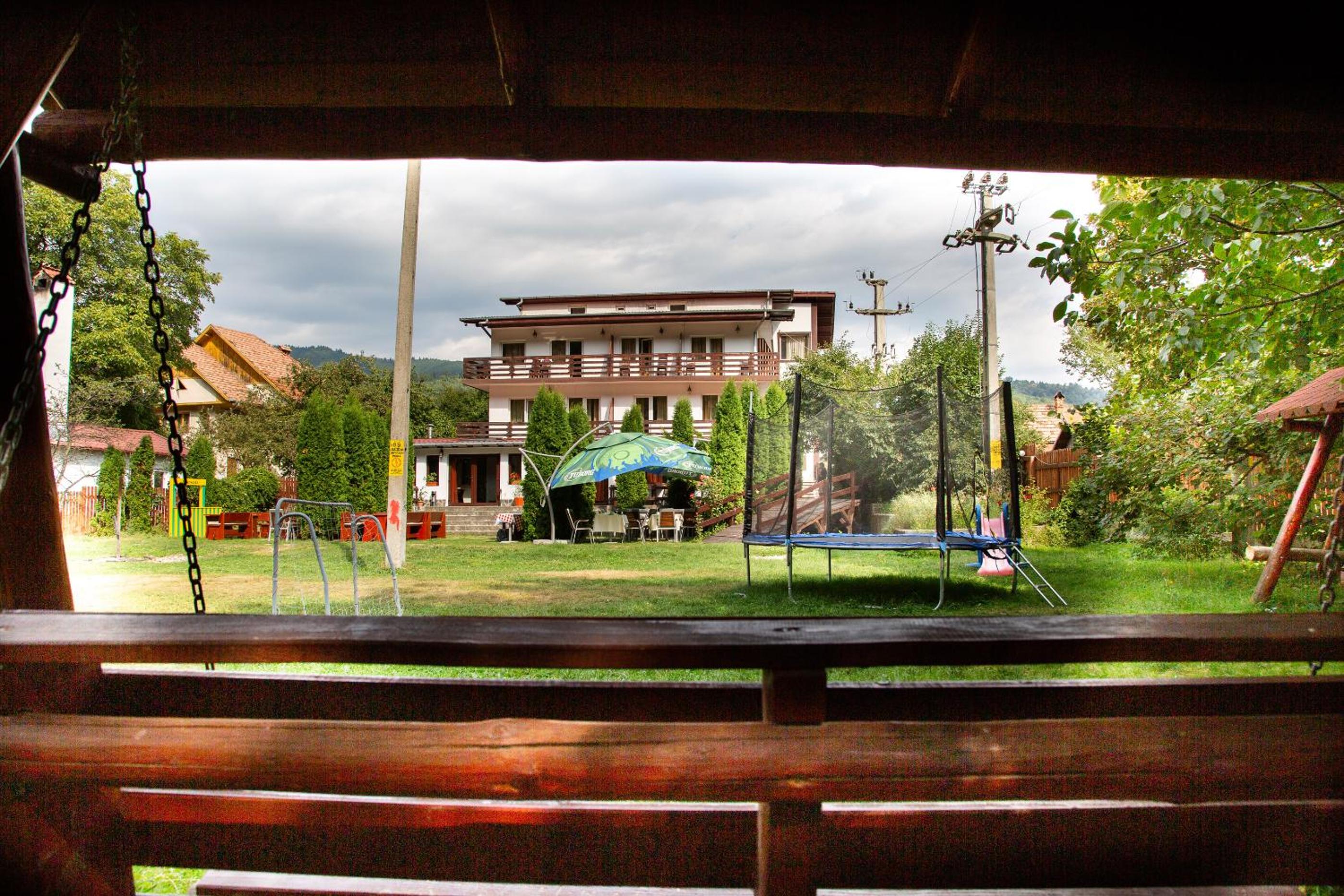 Photo 45