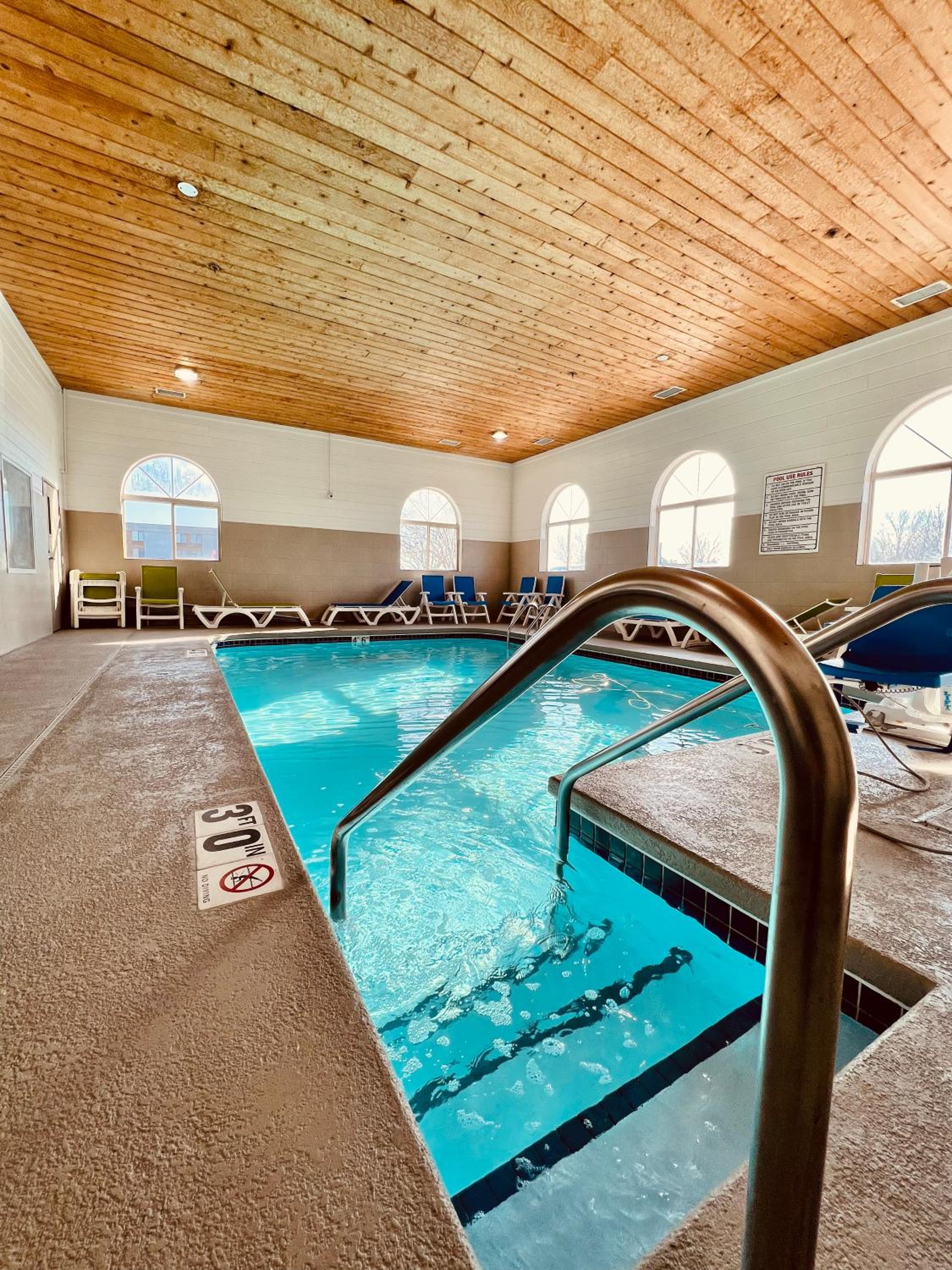 Days Inn by Wyndham Racine/Sturtevant - Property Image 31