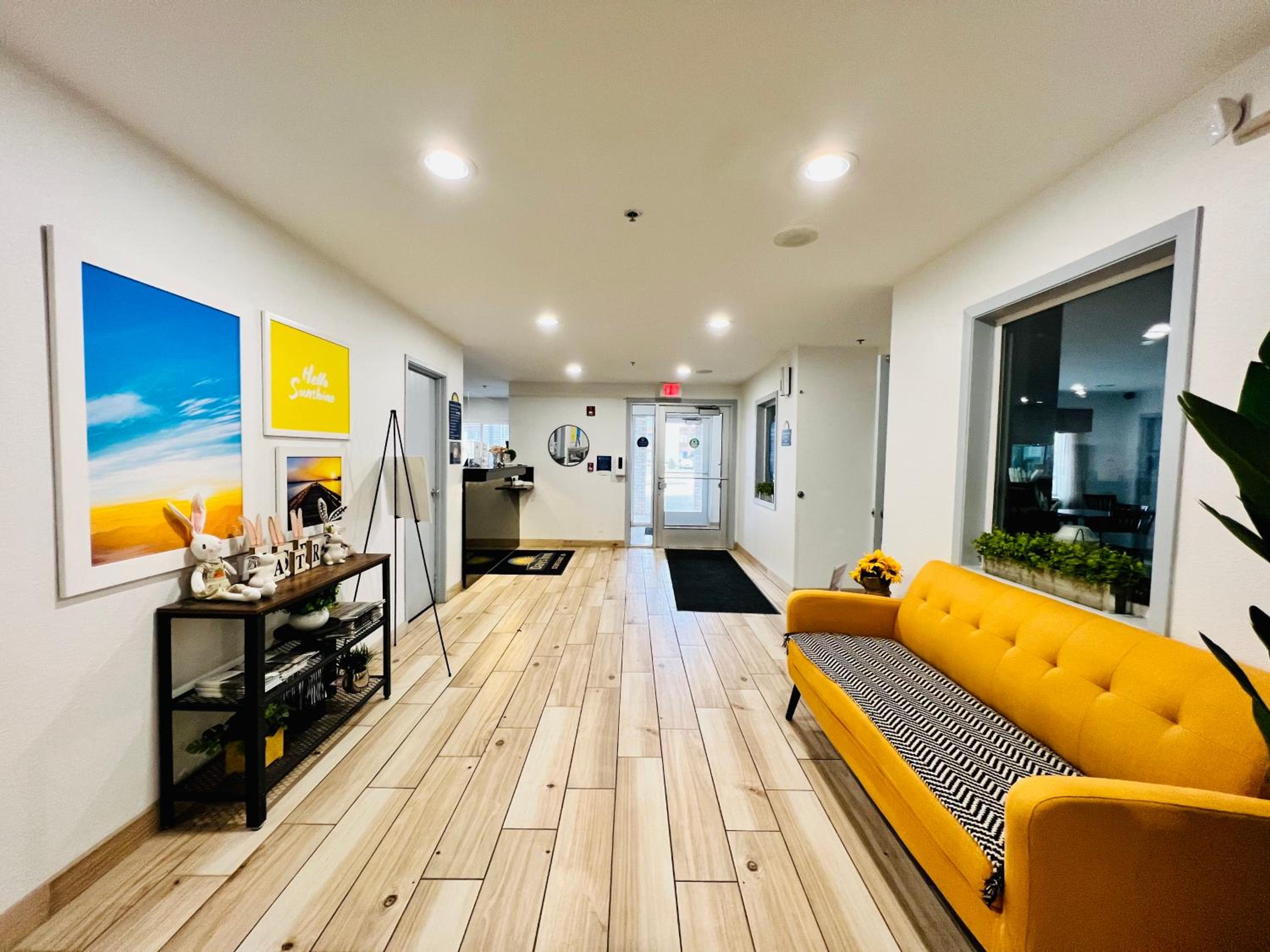 Days Inn by Wyndham Racine/Sturtevant - Property Image 32